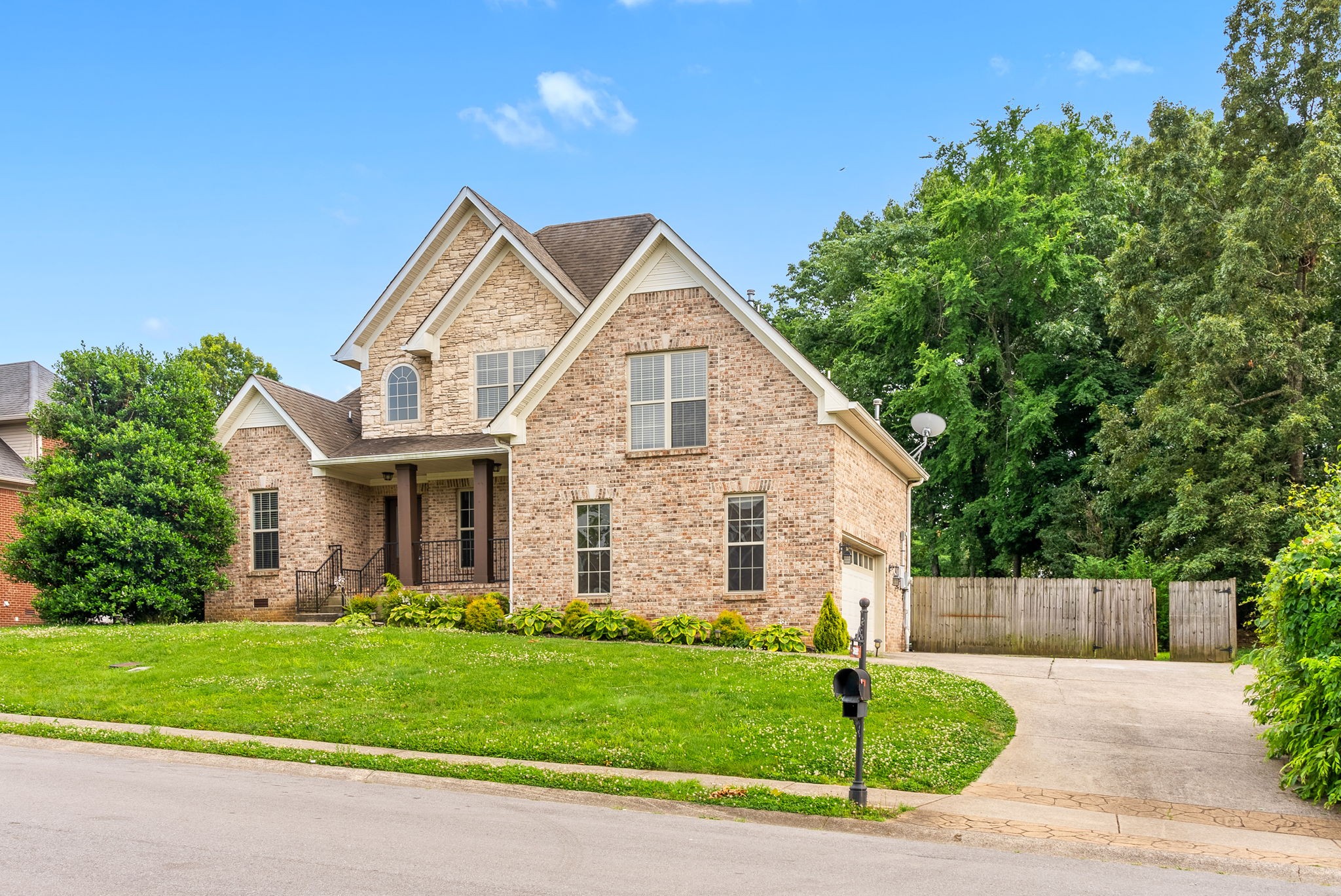 3692 Prestwicke Pl