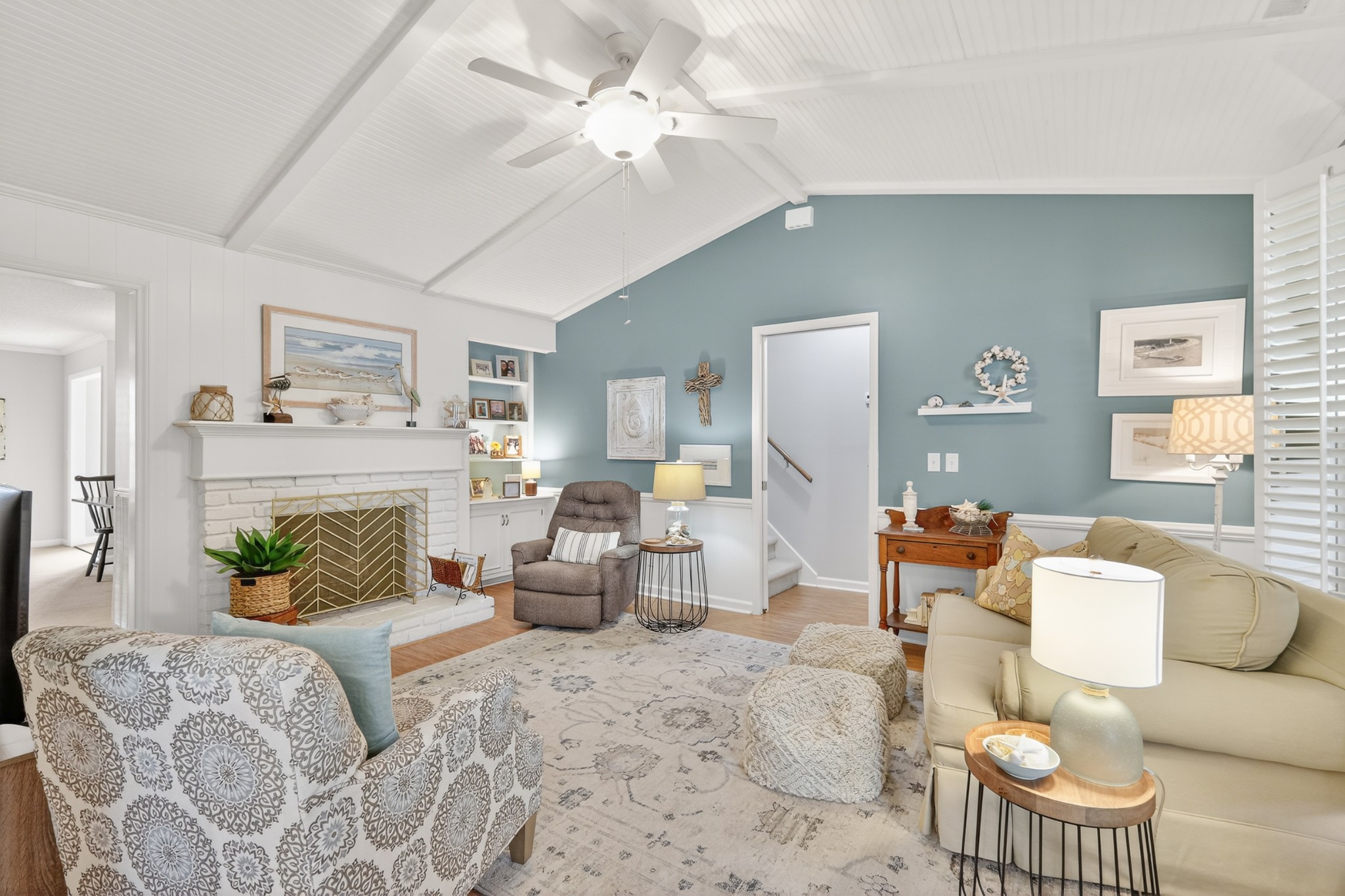 1129 E Northfield Blvd