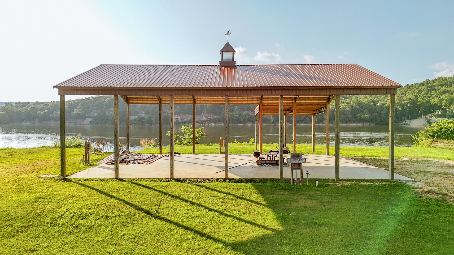 753 River Front Dr