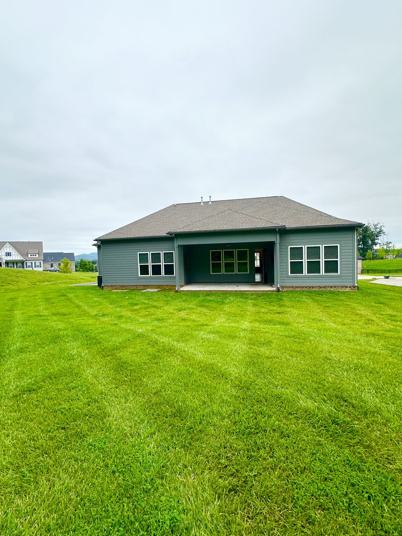 1276 Craigleigh Dr