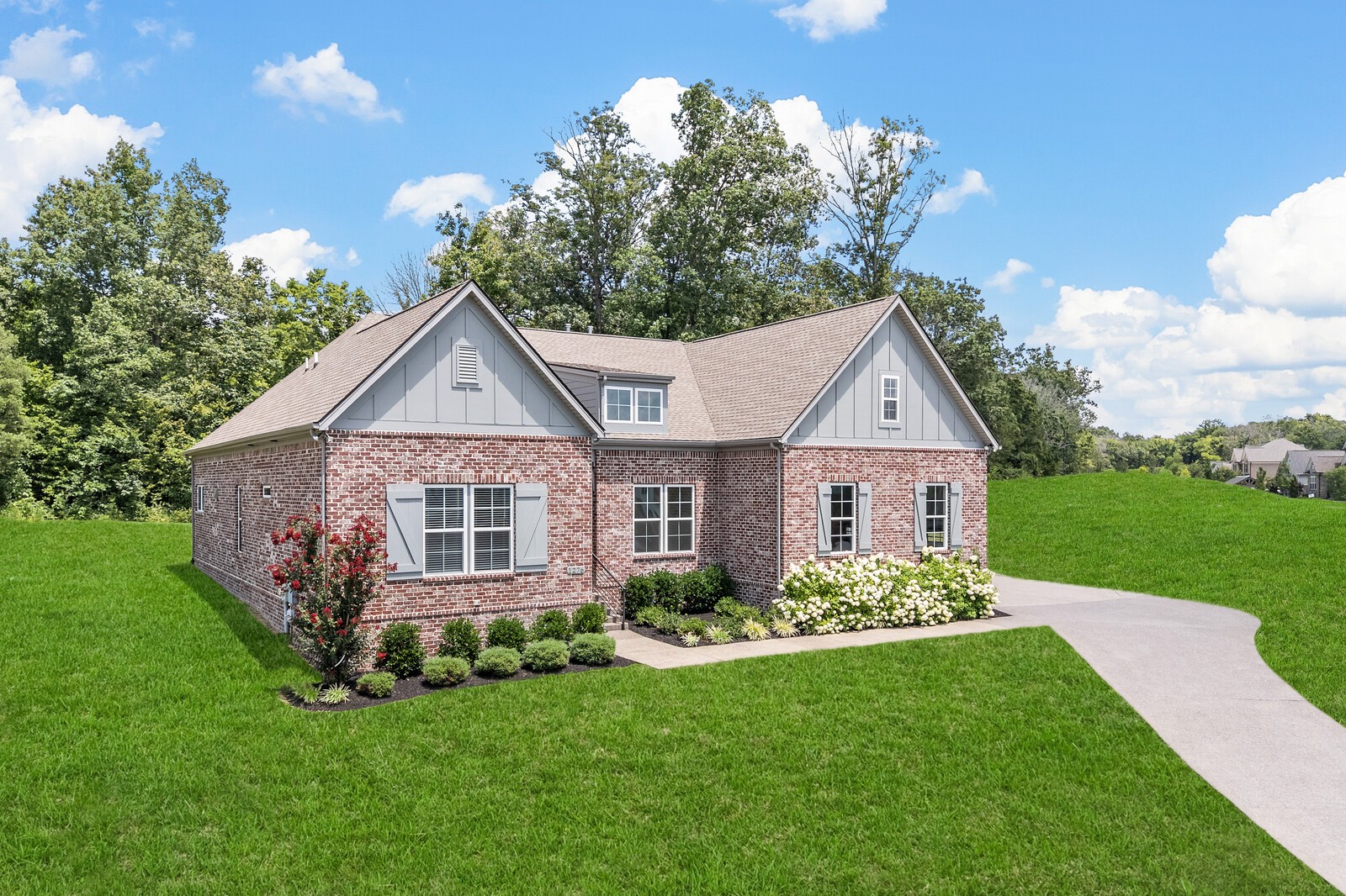 1276 Craigleigh Dr