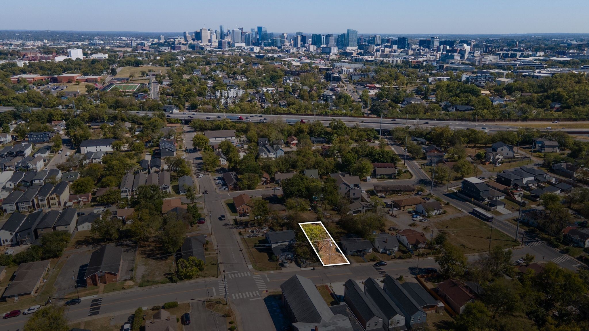 listing at 816 33rd Ave N, Nashville