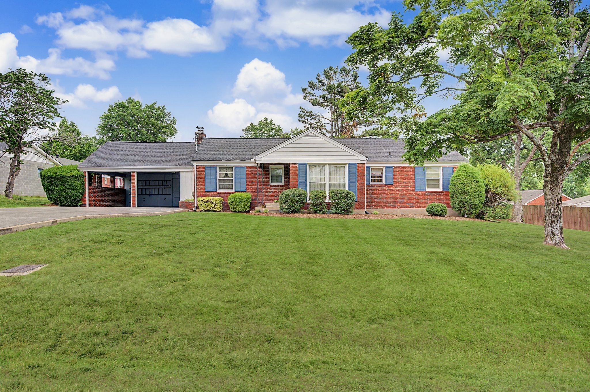 2504 Cooper Ln