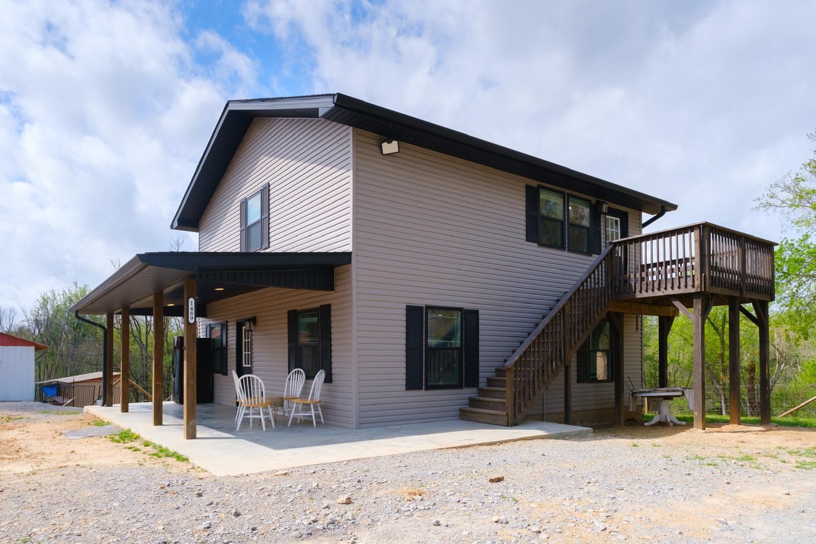 1489 Mount Herman Rd