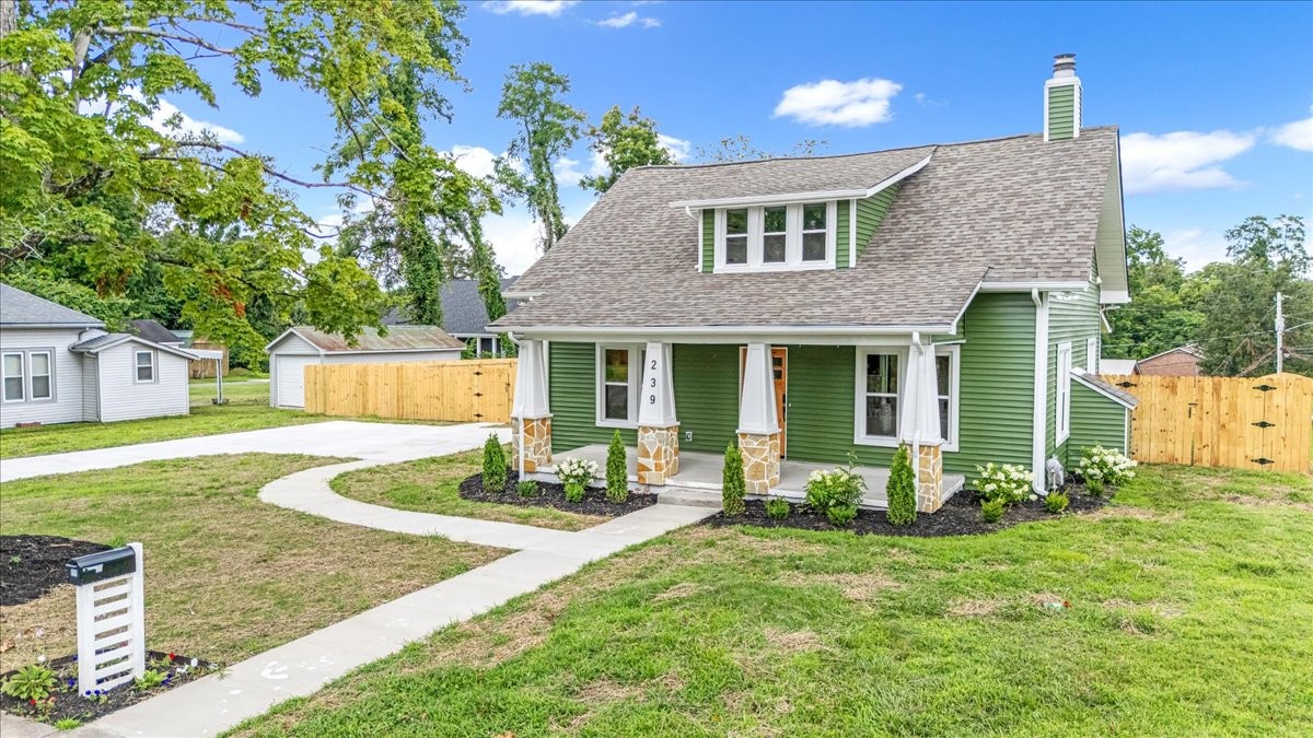 239 Whitson Ave