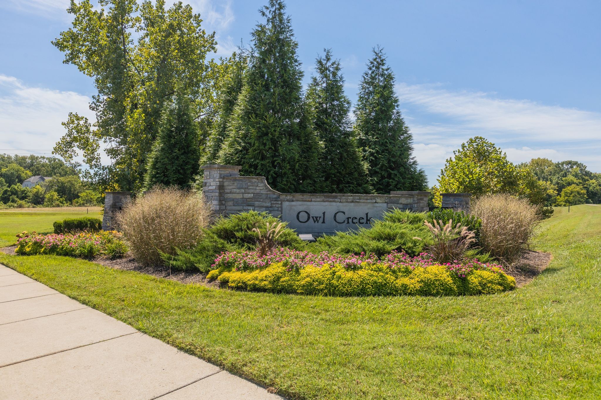 1213 Boxthorn Dr