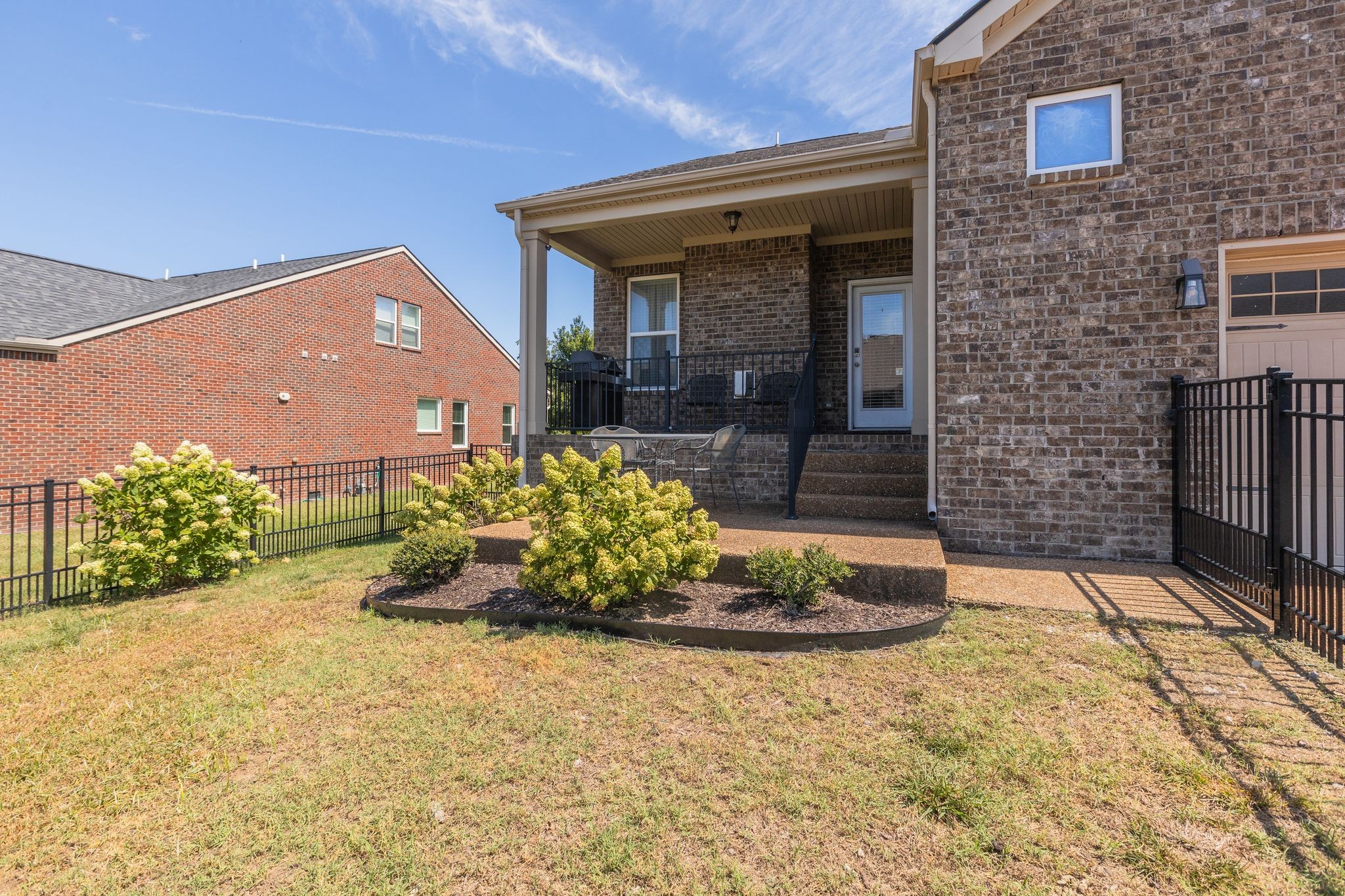 1213 Boxthorn Dr