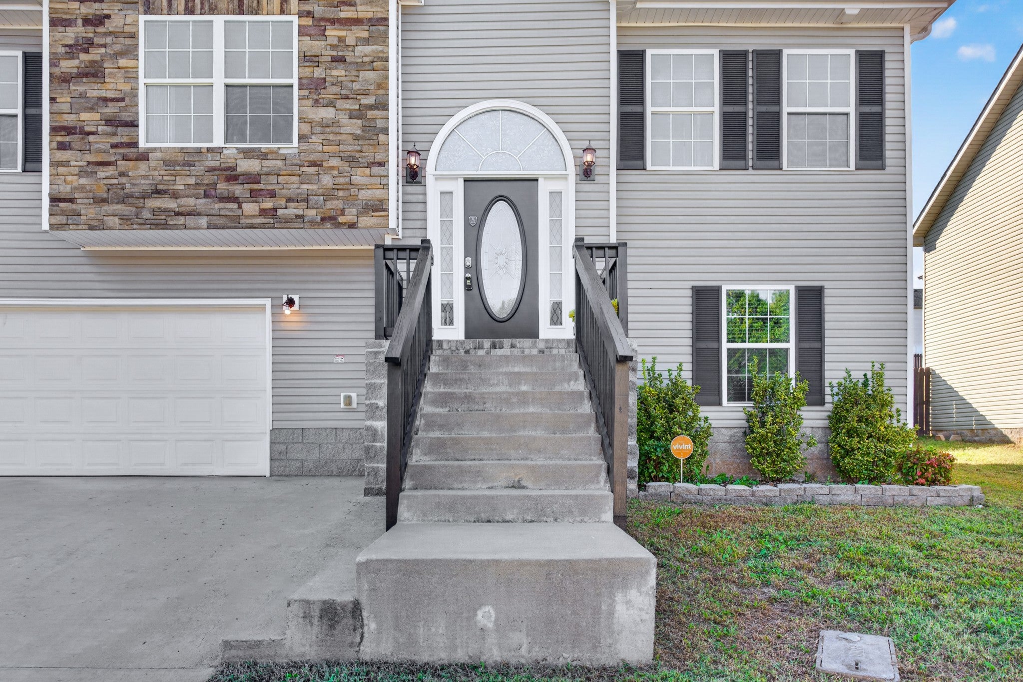 1391 Freedom Dr