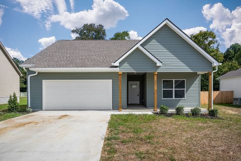 105 Reece Rd Baxter TN 38544