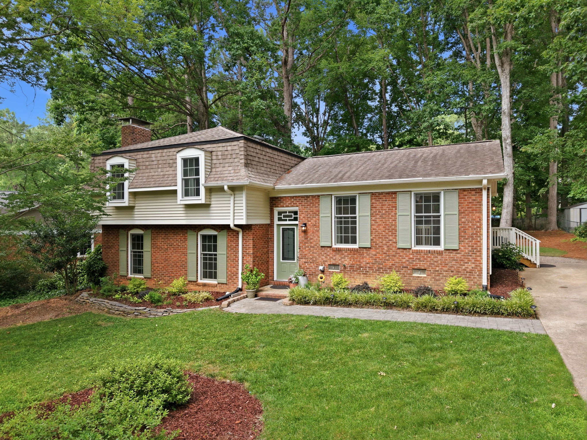 Photo 1 of 49 — 915 Union St, Cary, NC 27511