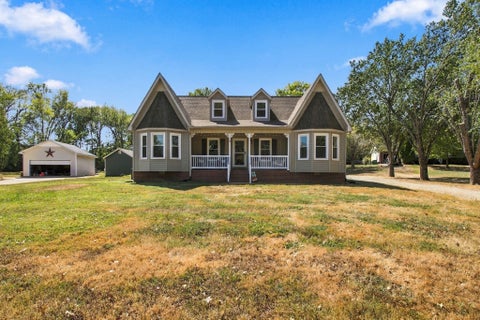 Photo of 1156 Weaver Farm Ln, Spring Hill, TN 37174 (MLS # 3609937)