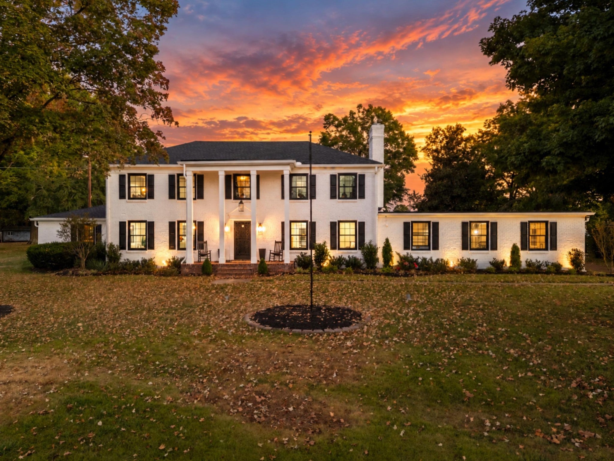 4-bed listing at 400 Louviers Ln Old Hickory, Old-Hickory