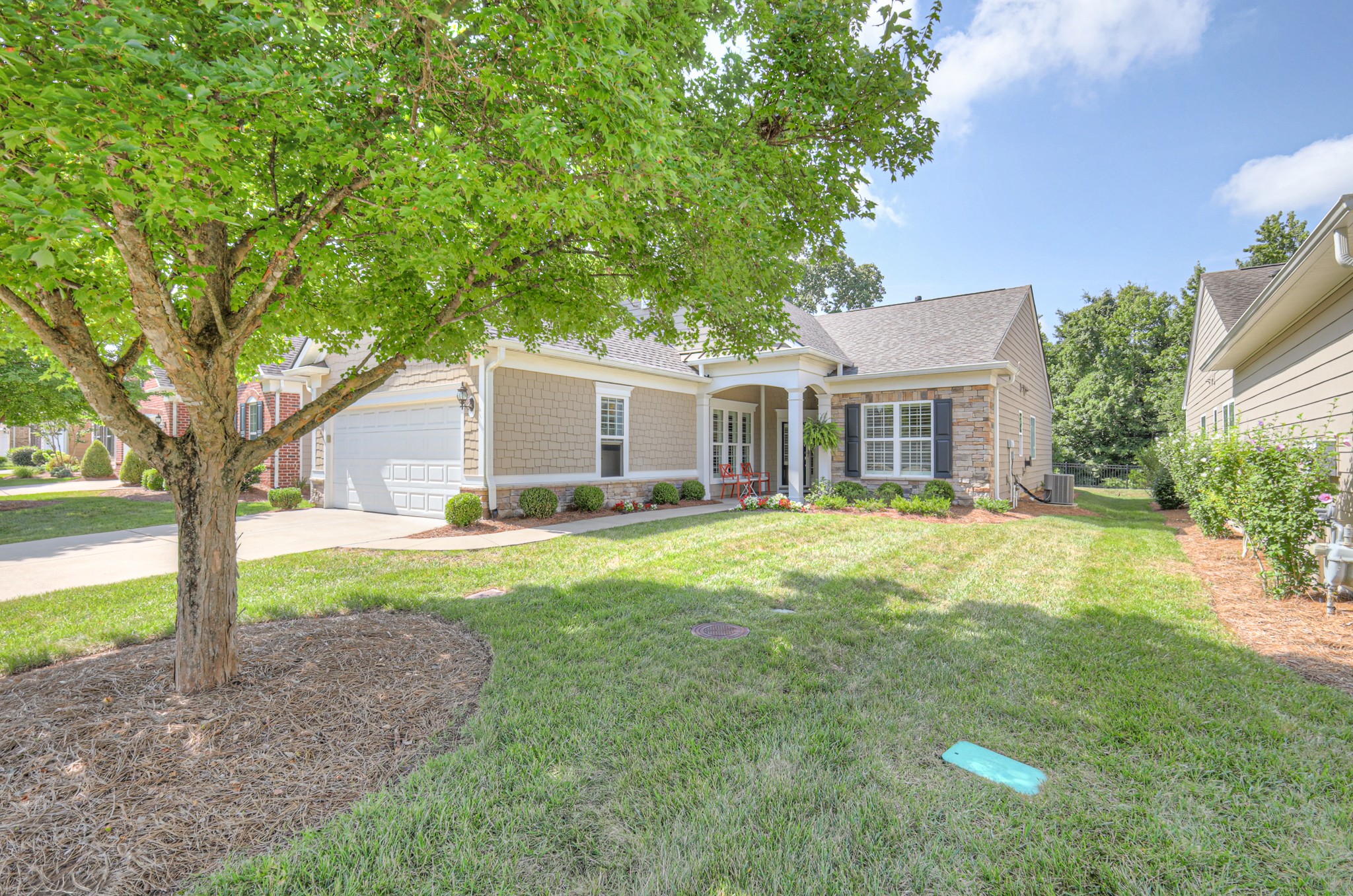 154 Salient Ln