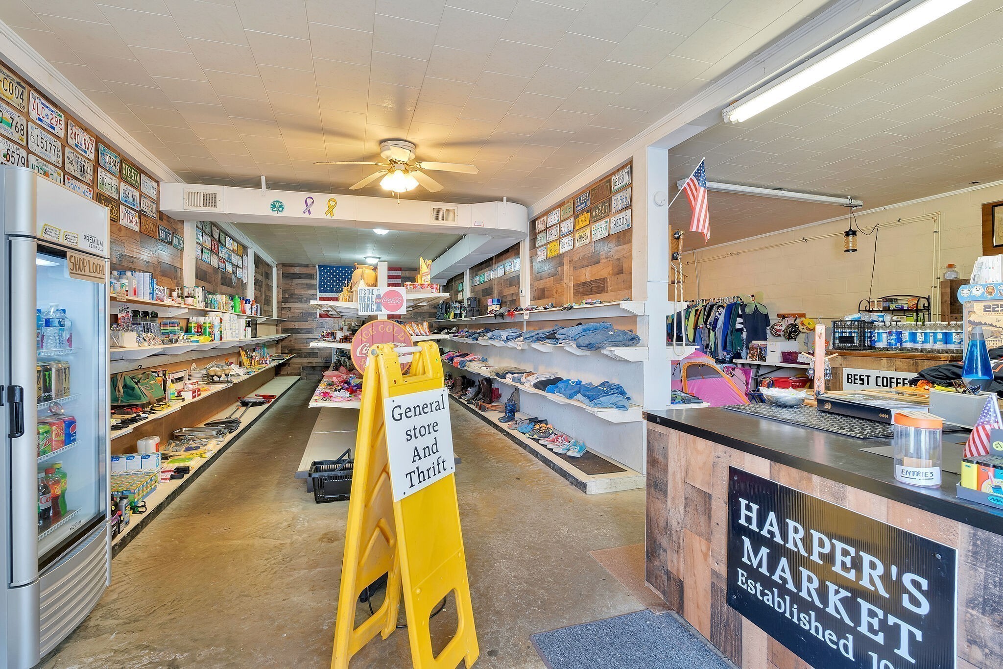 1183 Main St