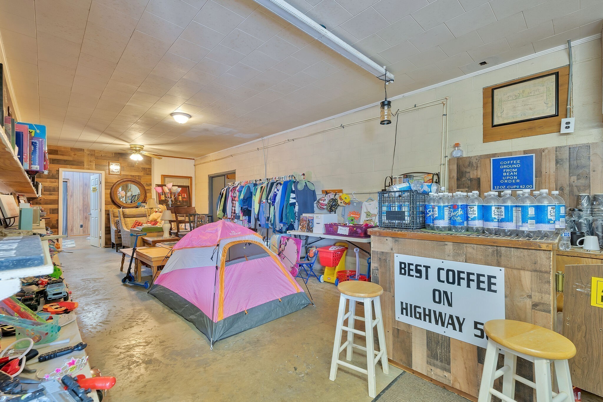 1183 Main St