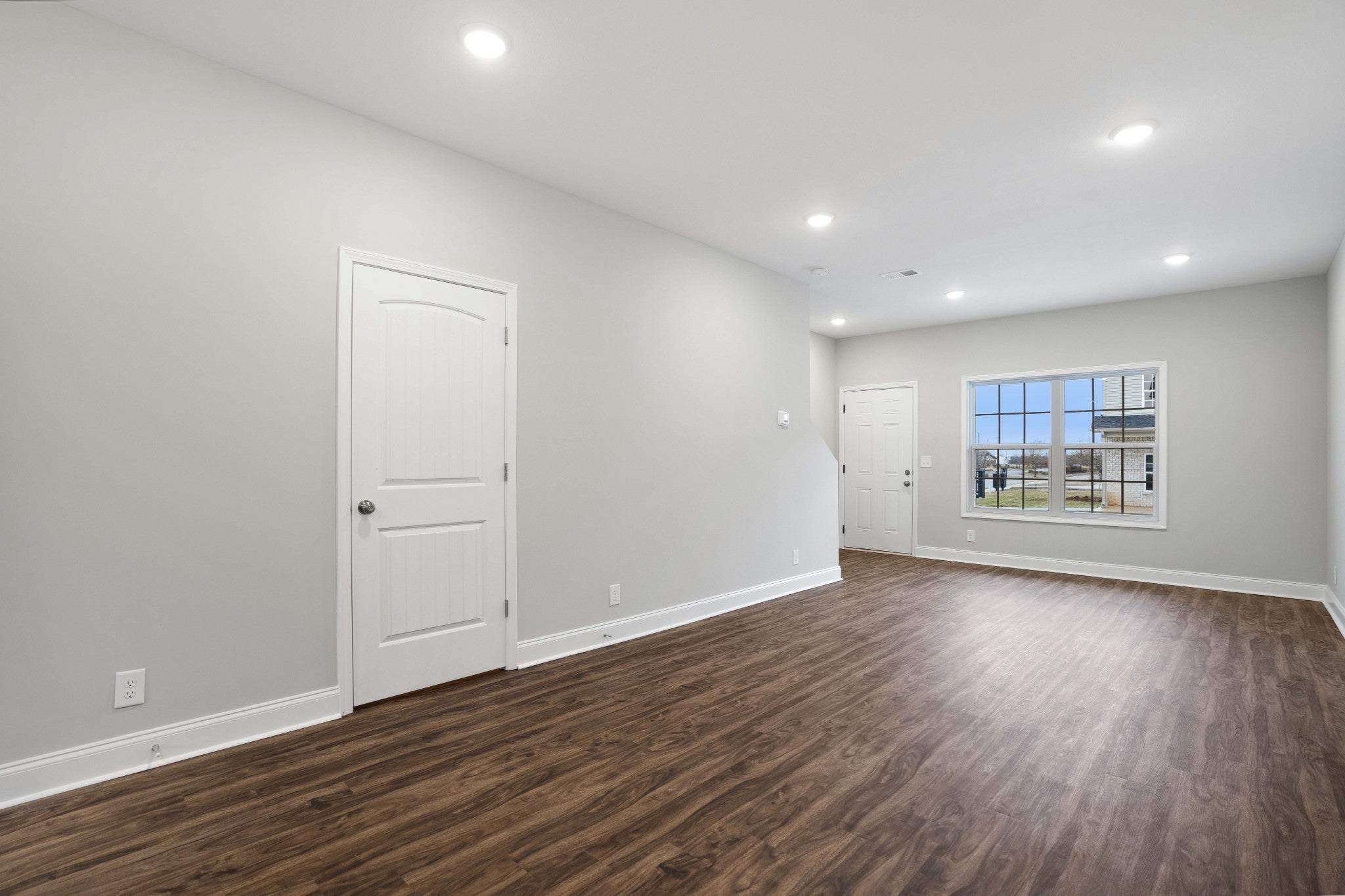 955 Professional Park Dr 102