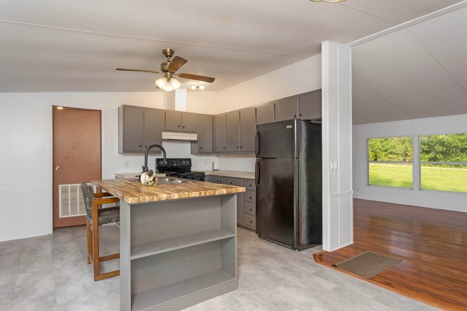 316 Len Mar Rd