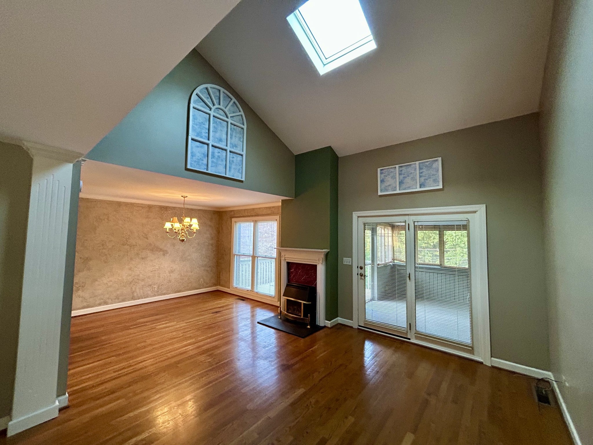 112 Windrift Ct