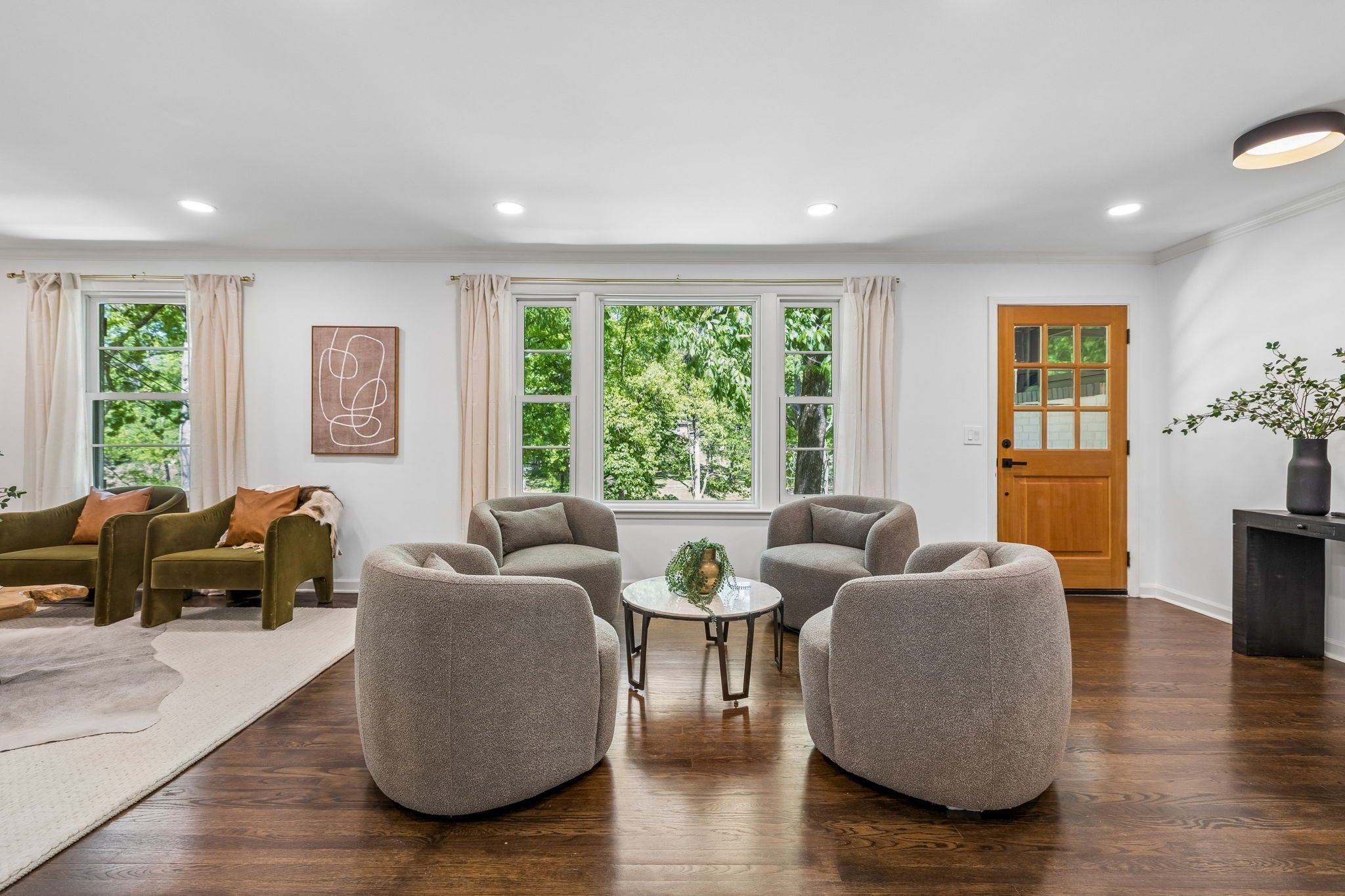 3-bed listing at 703 Clematis Dr, Nashville