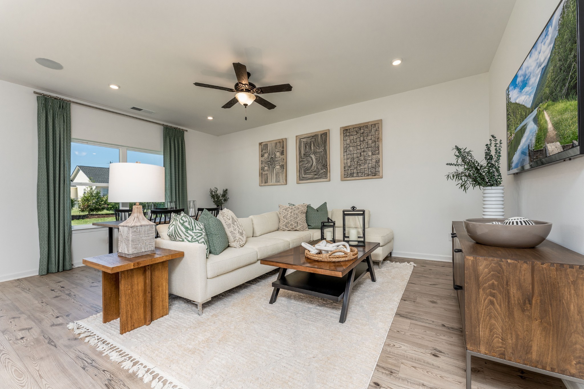 319 Claude Circle