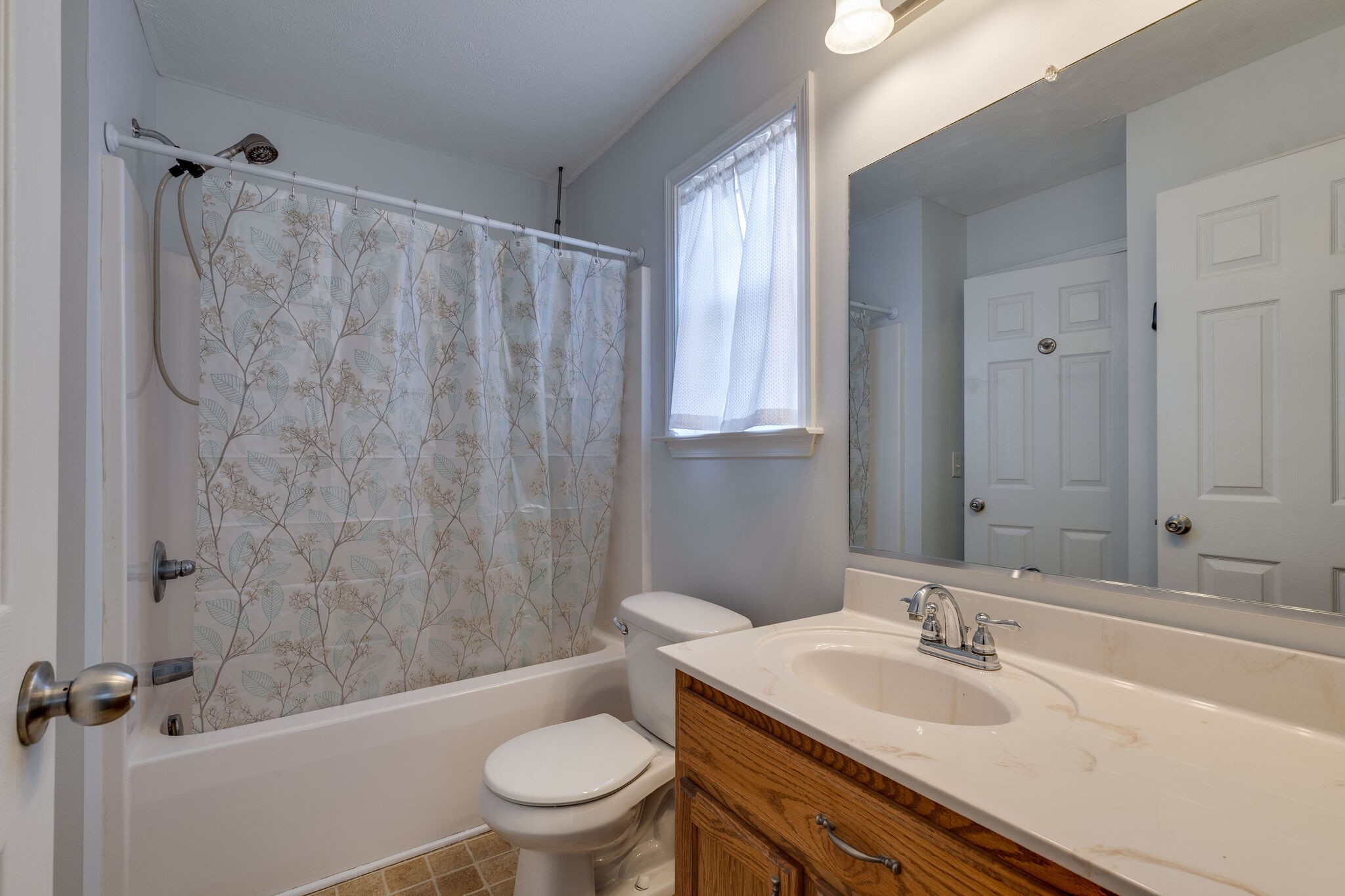 Photo 19 of 27 of 1808 Holdens Hollow house