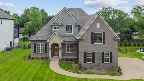 128 Scarsdale Dr S Hendersonville TN 37075