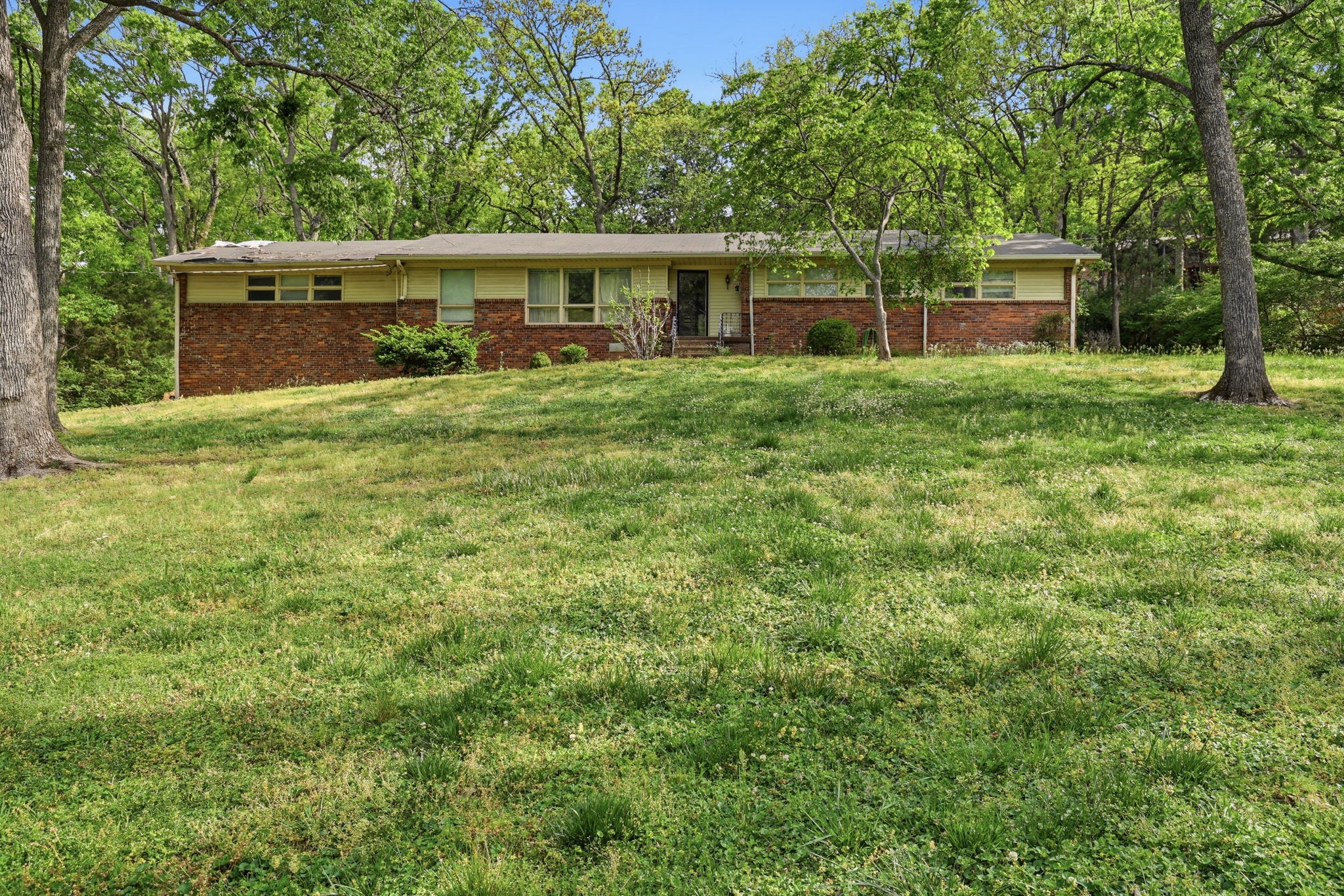1318 Burton Valley Rd