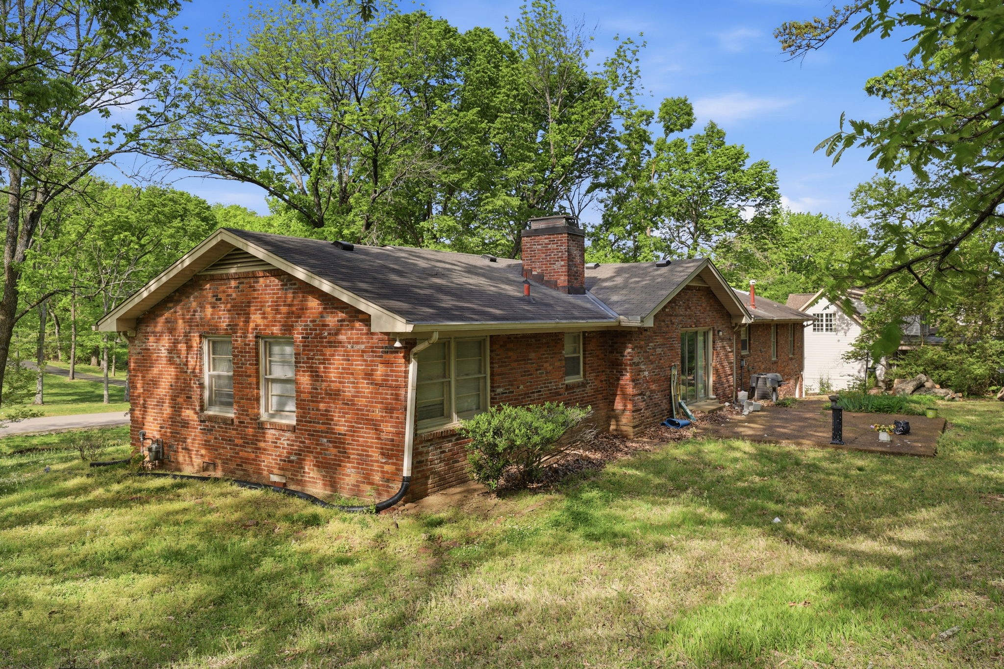 1318 Burton Valley Rd