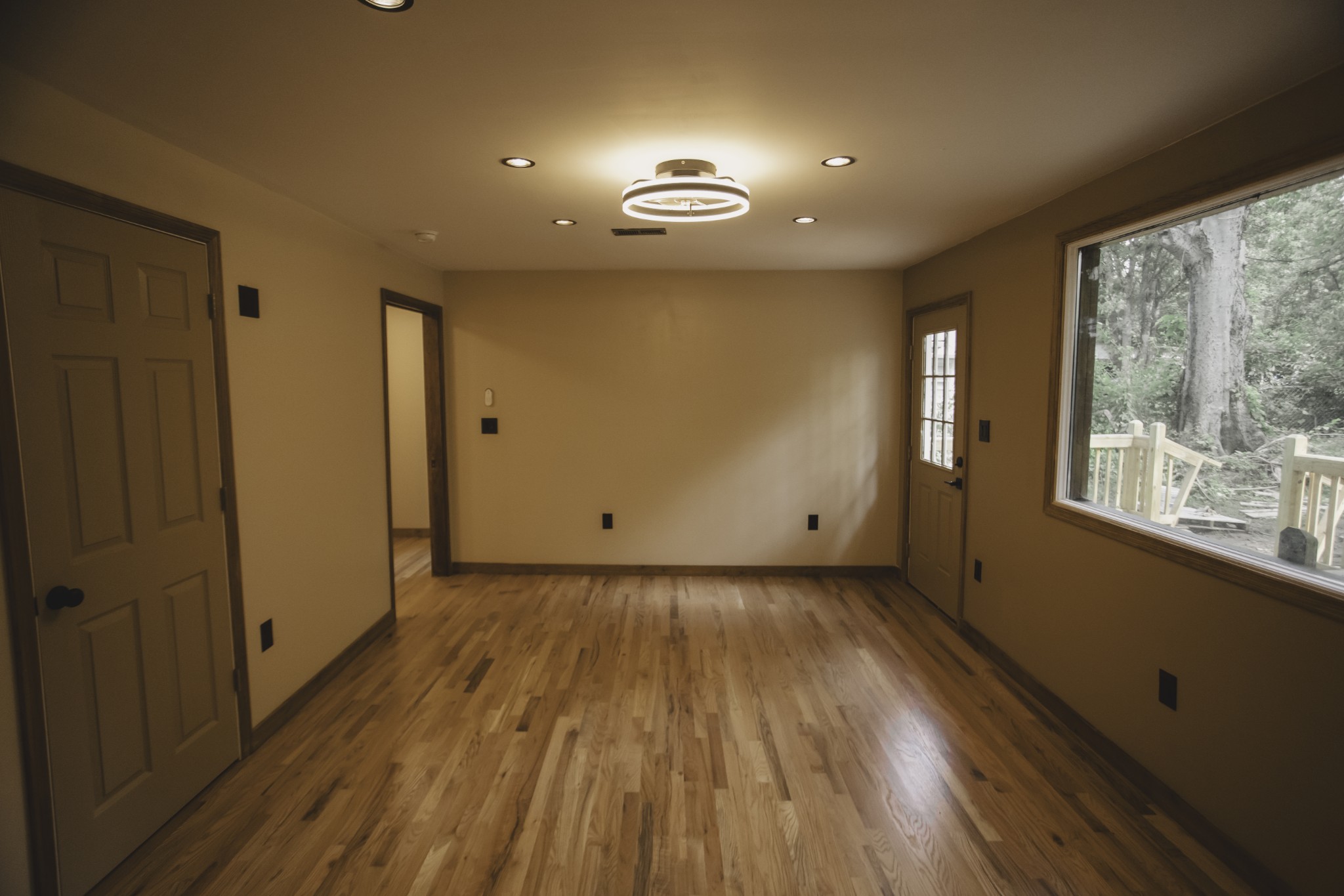 Columbia, Tennessee 38401, United States, 3 Bedrooms Bedrooms, ,2 BathroomsBathrooms,Residential,Active,140652