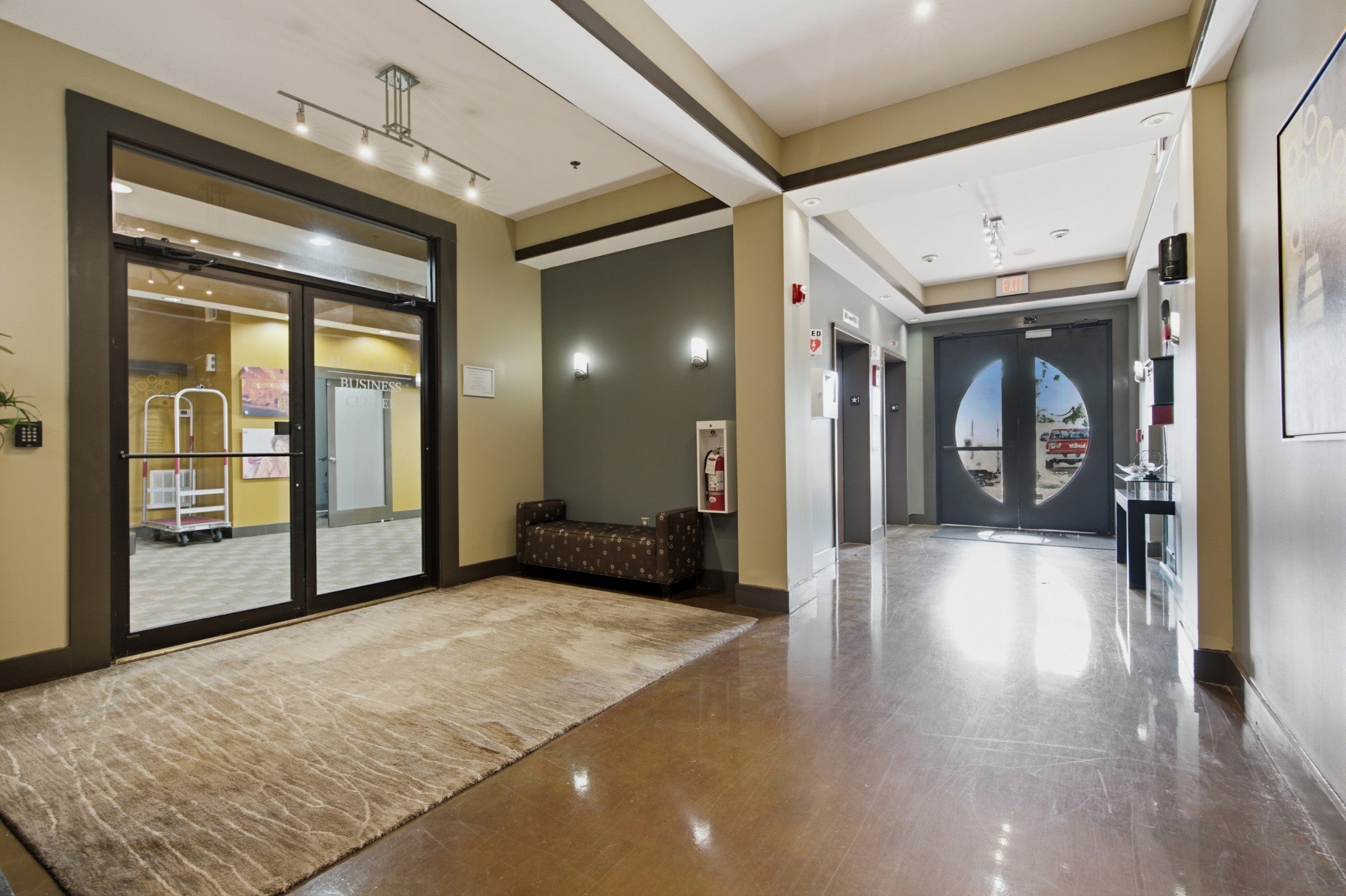 3000 Vanderbilt Pl 417