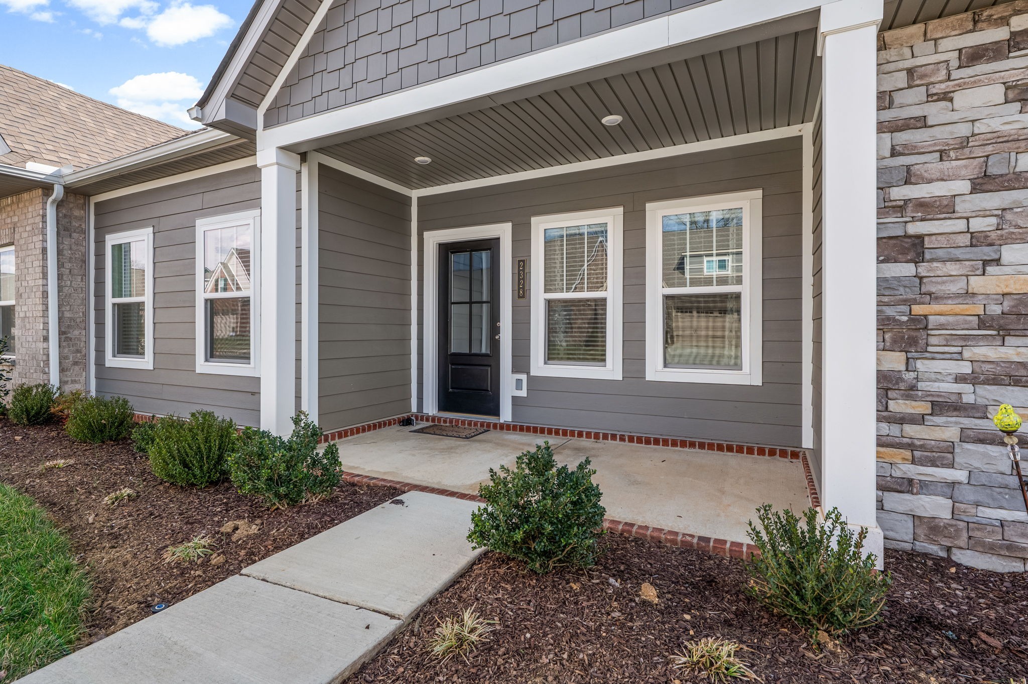 2328 Laurelstone Dr