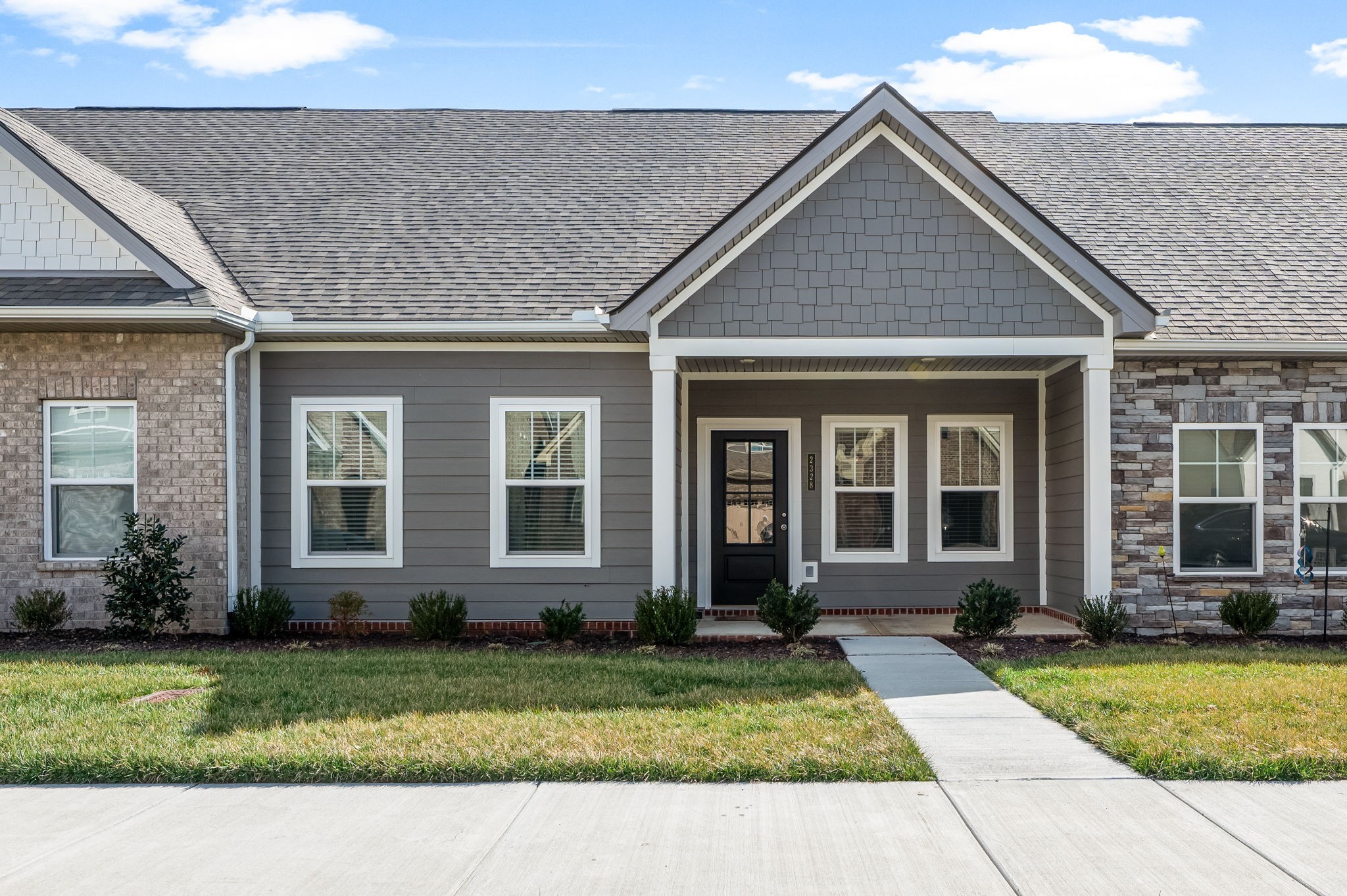 2328 Laurelstone Dr