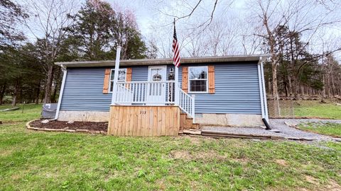 313 Ben Myers Ln Gainesboro TN 38562