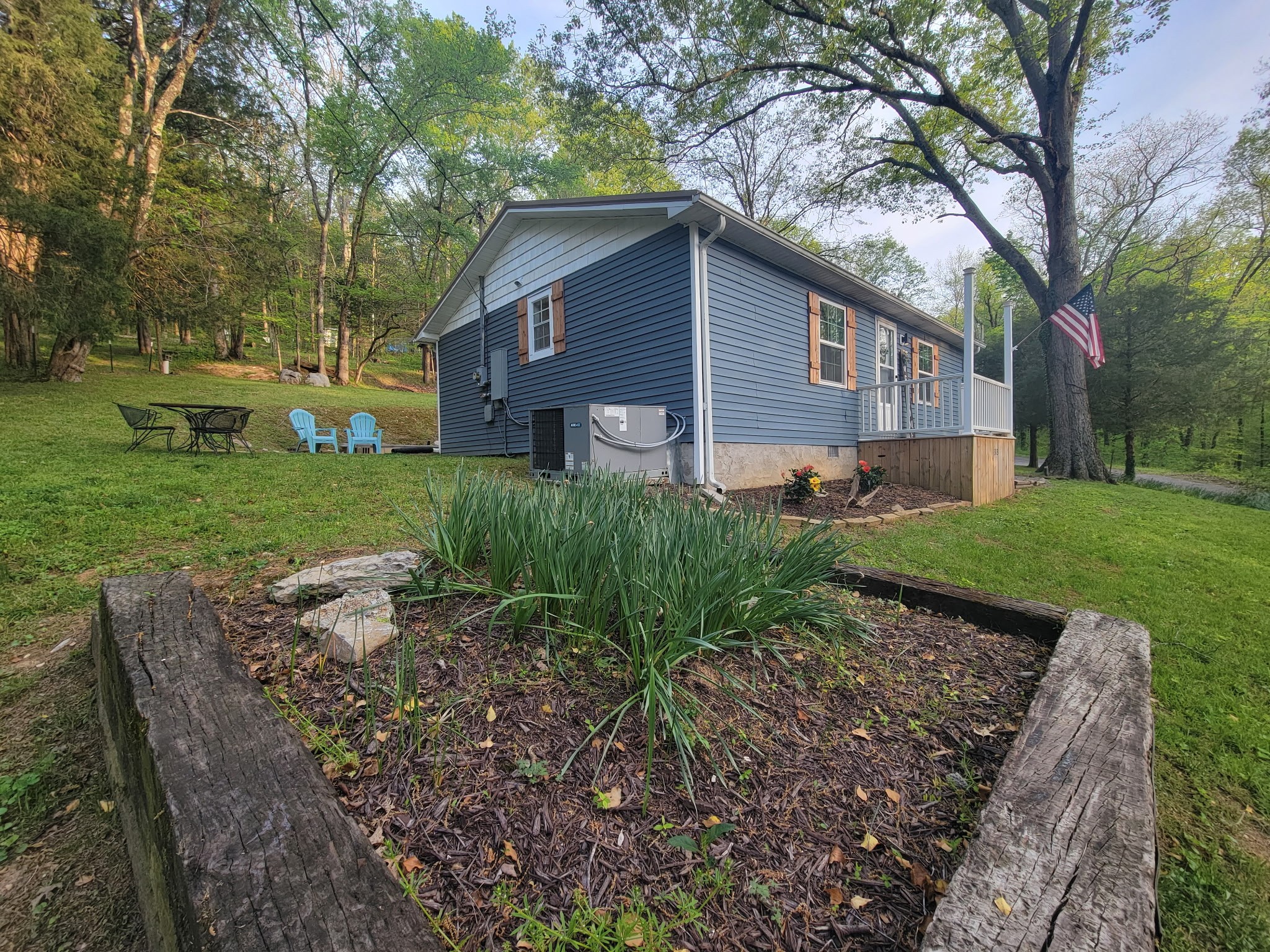313 Ben Myers Ln