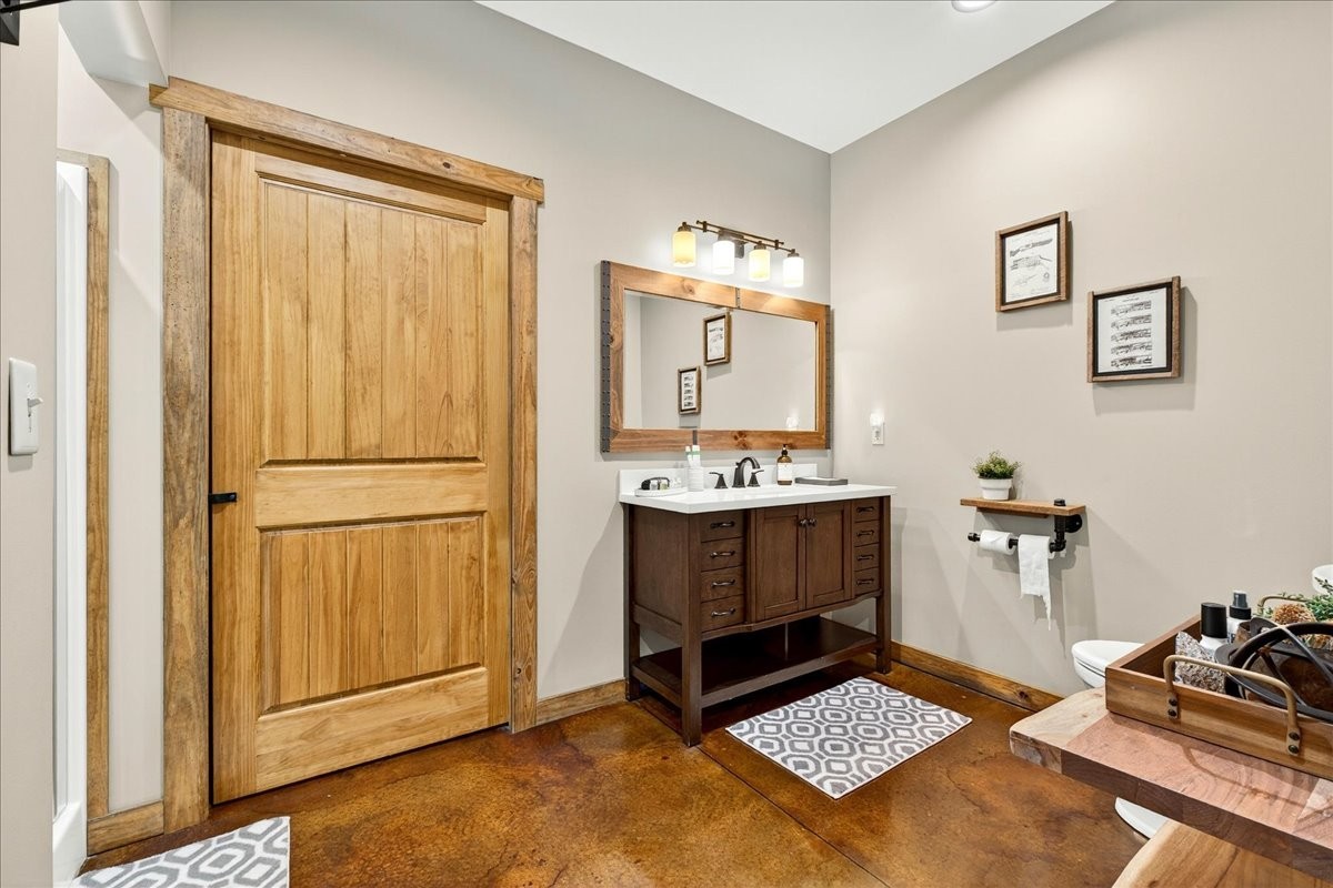 3975 Jarman Hollow Rd