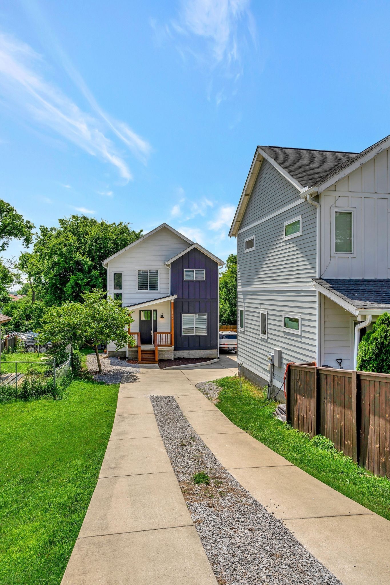 2136 Buena Vista Pike #B