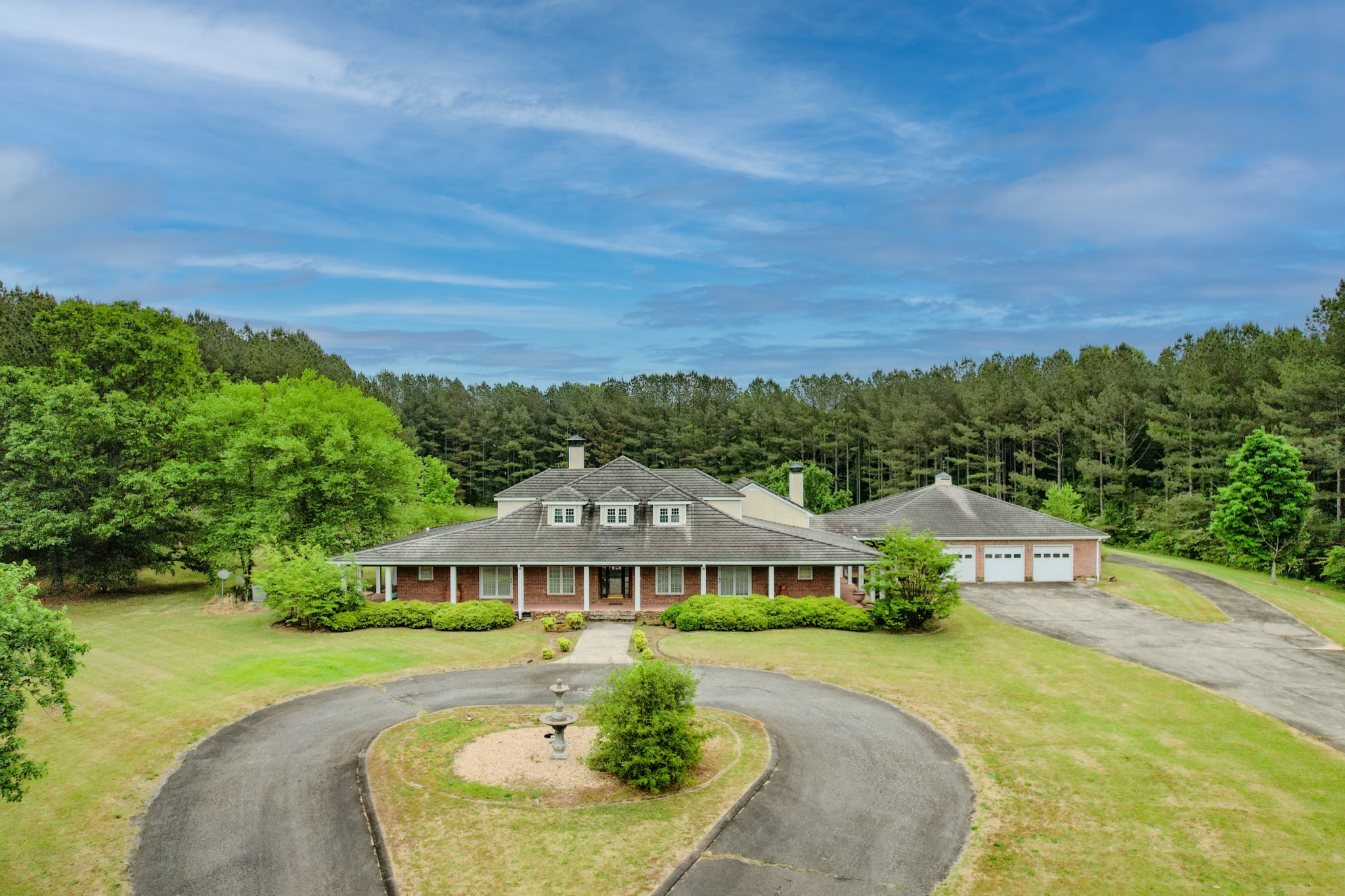 10100 Highway 157