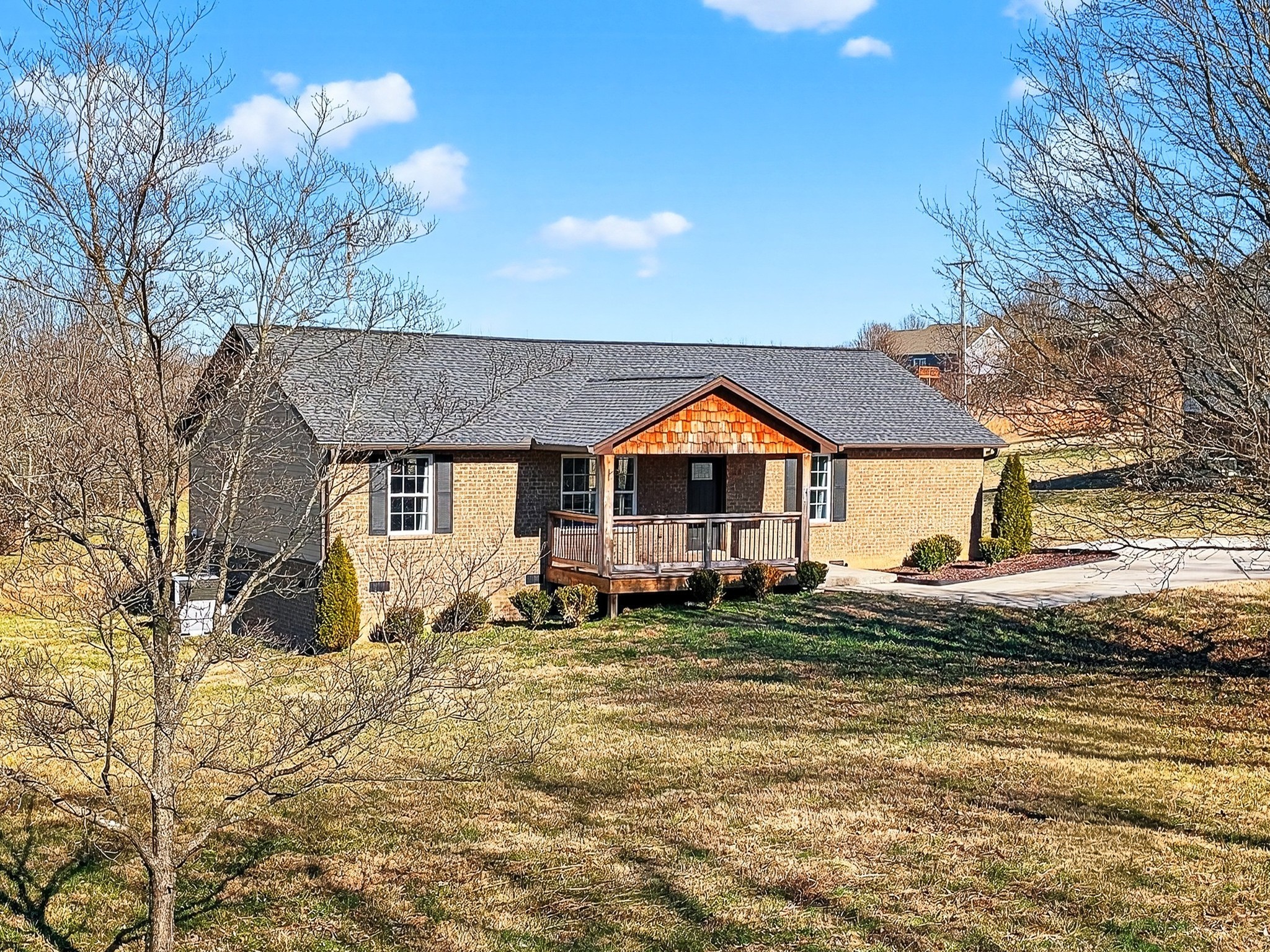 621 Womack Rd