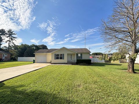 114 11th Avenue NW Winchester TN 37398