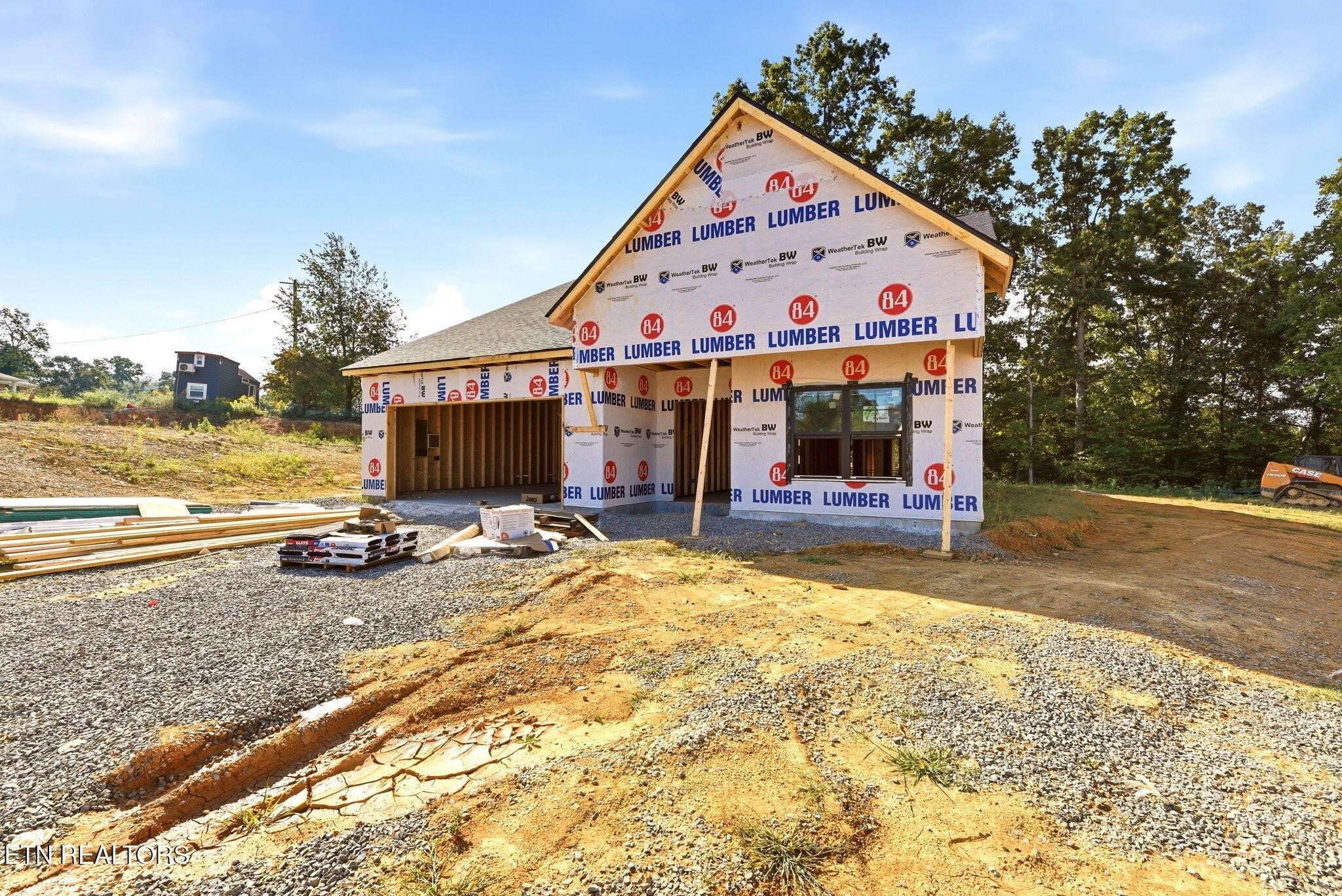 825 Greenhead Lane