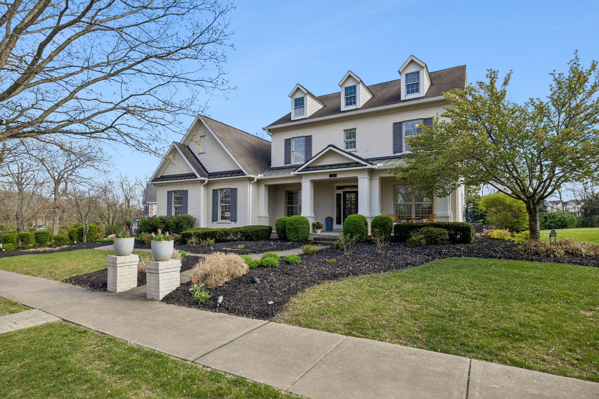 122 Stream Valley Blvd