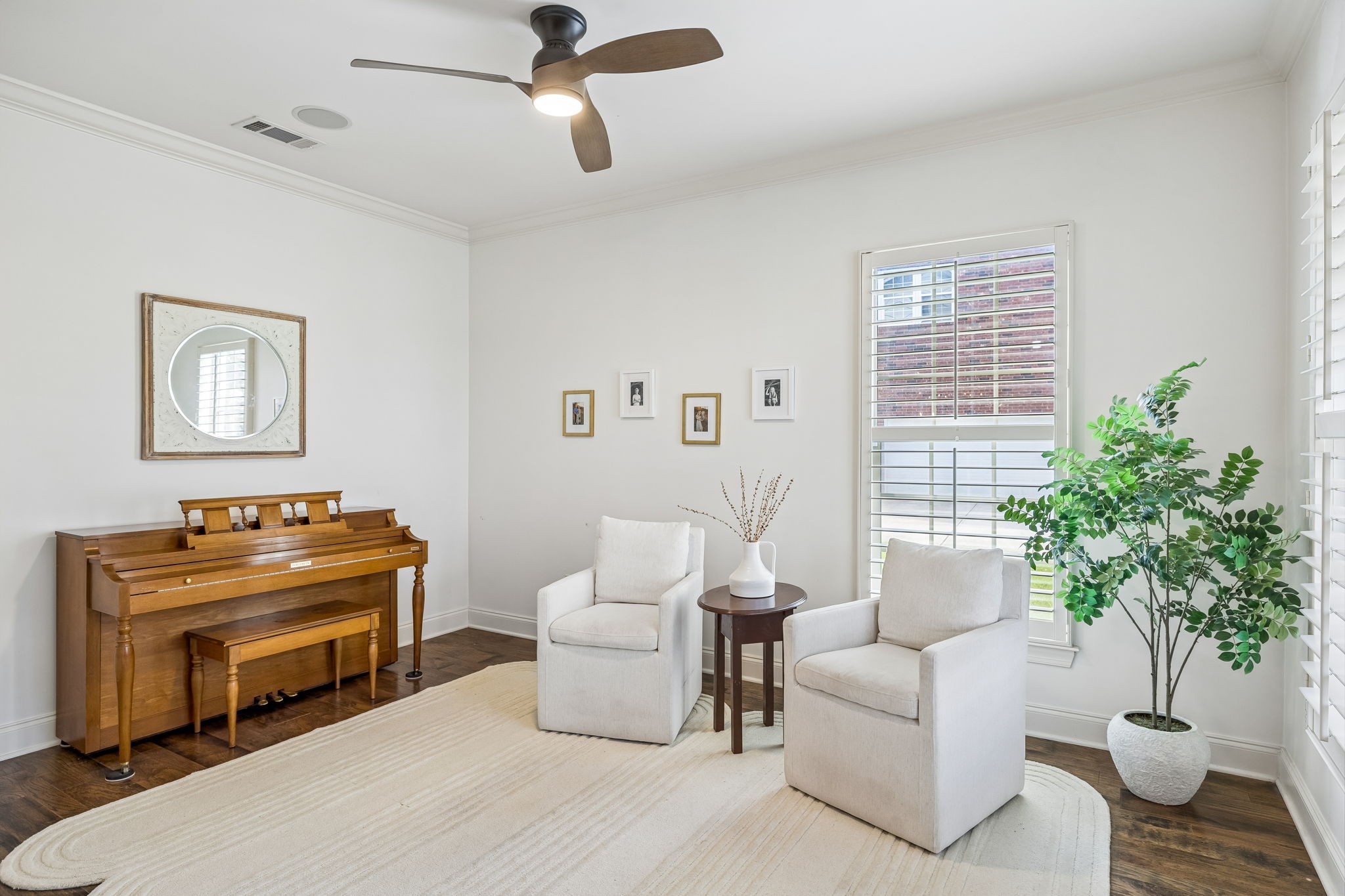 122 Stream Valley Blvd