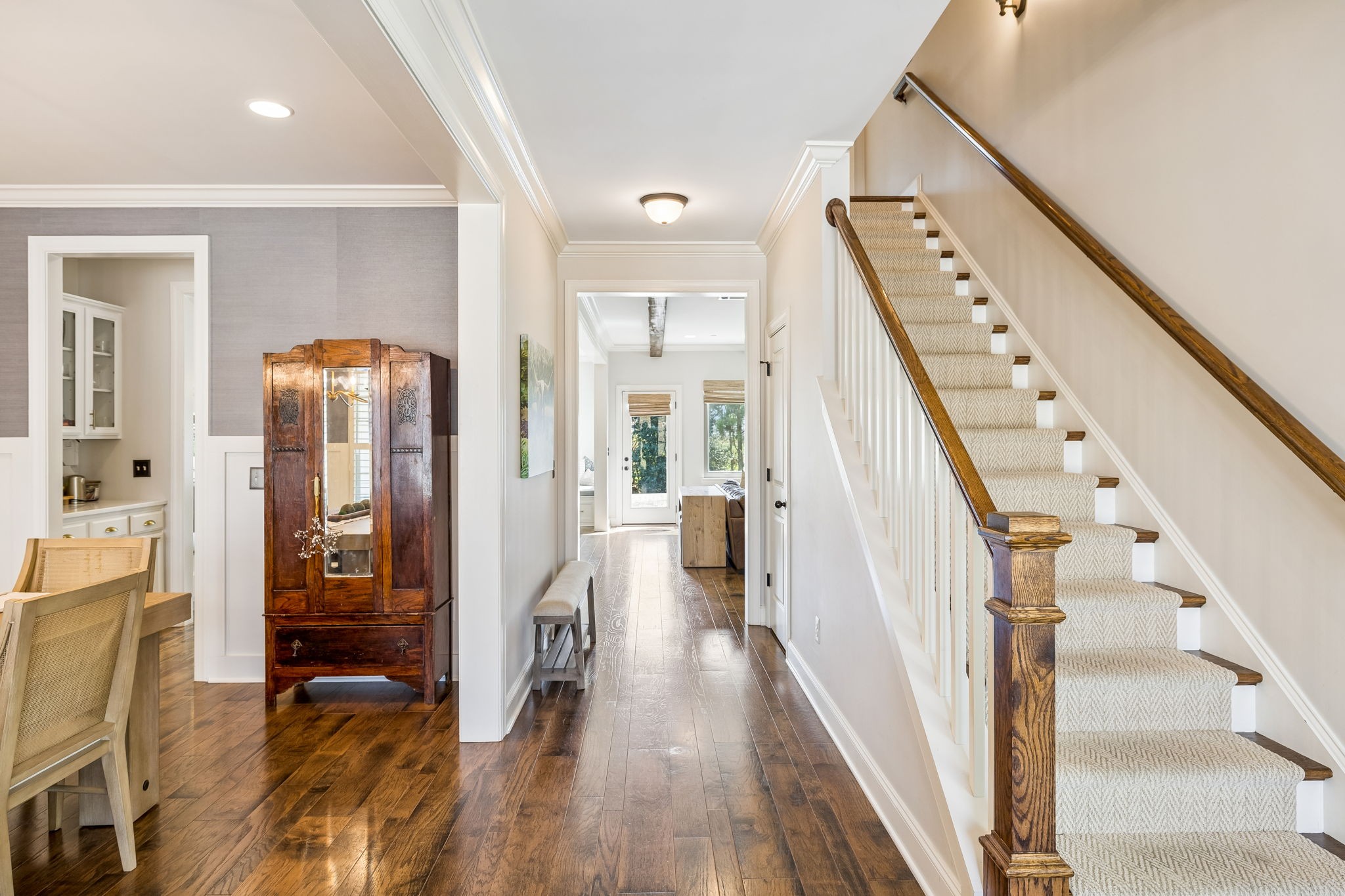 122 Stream Valley Blvd