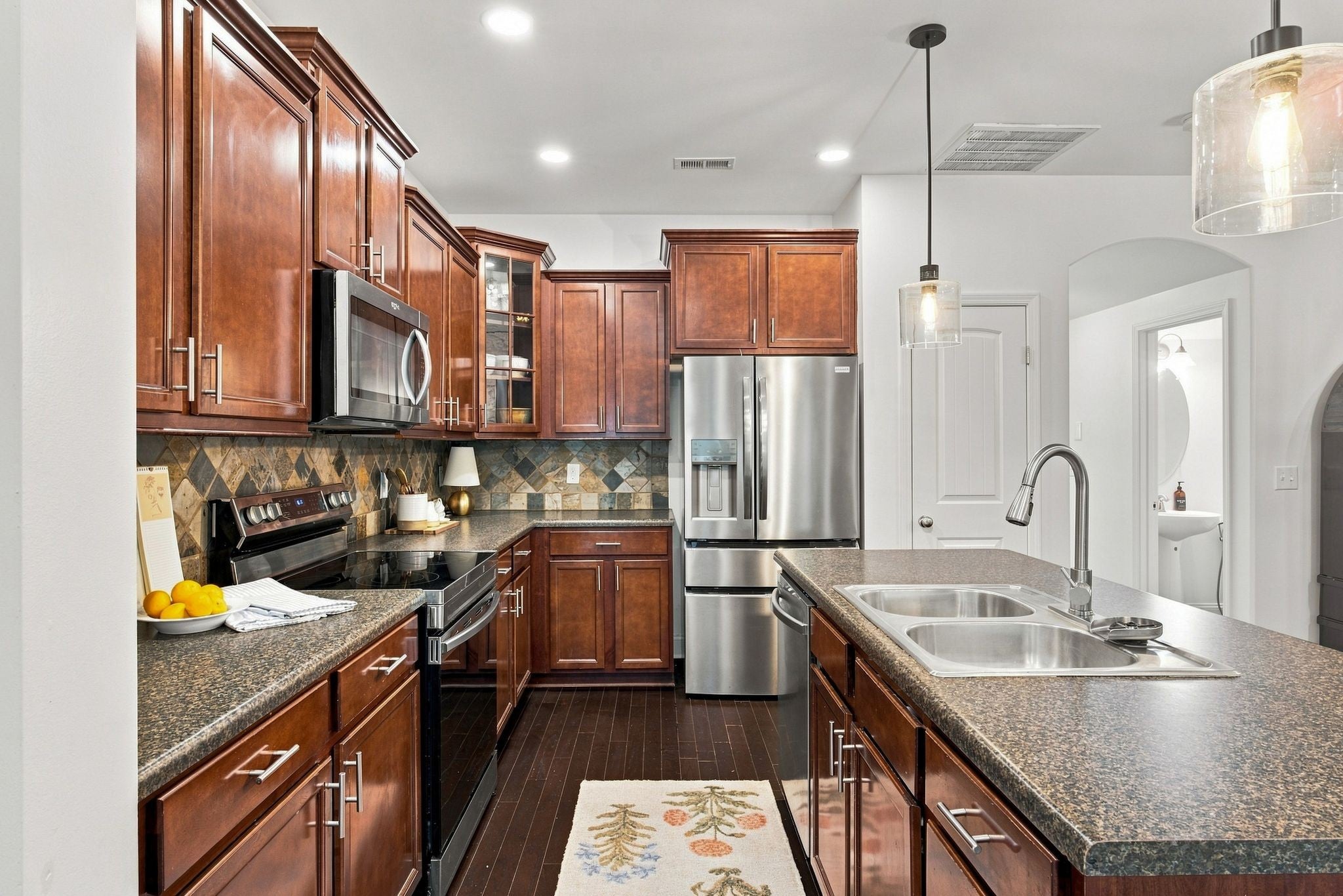 429 Waterbrook Dr
