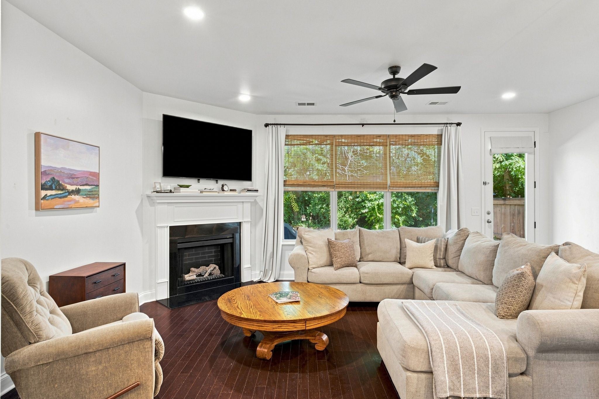 429 Waterbrook Dr