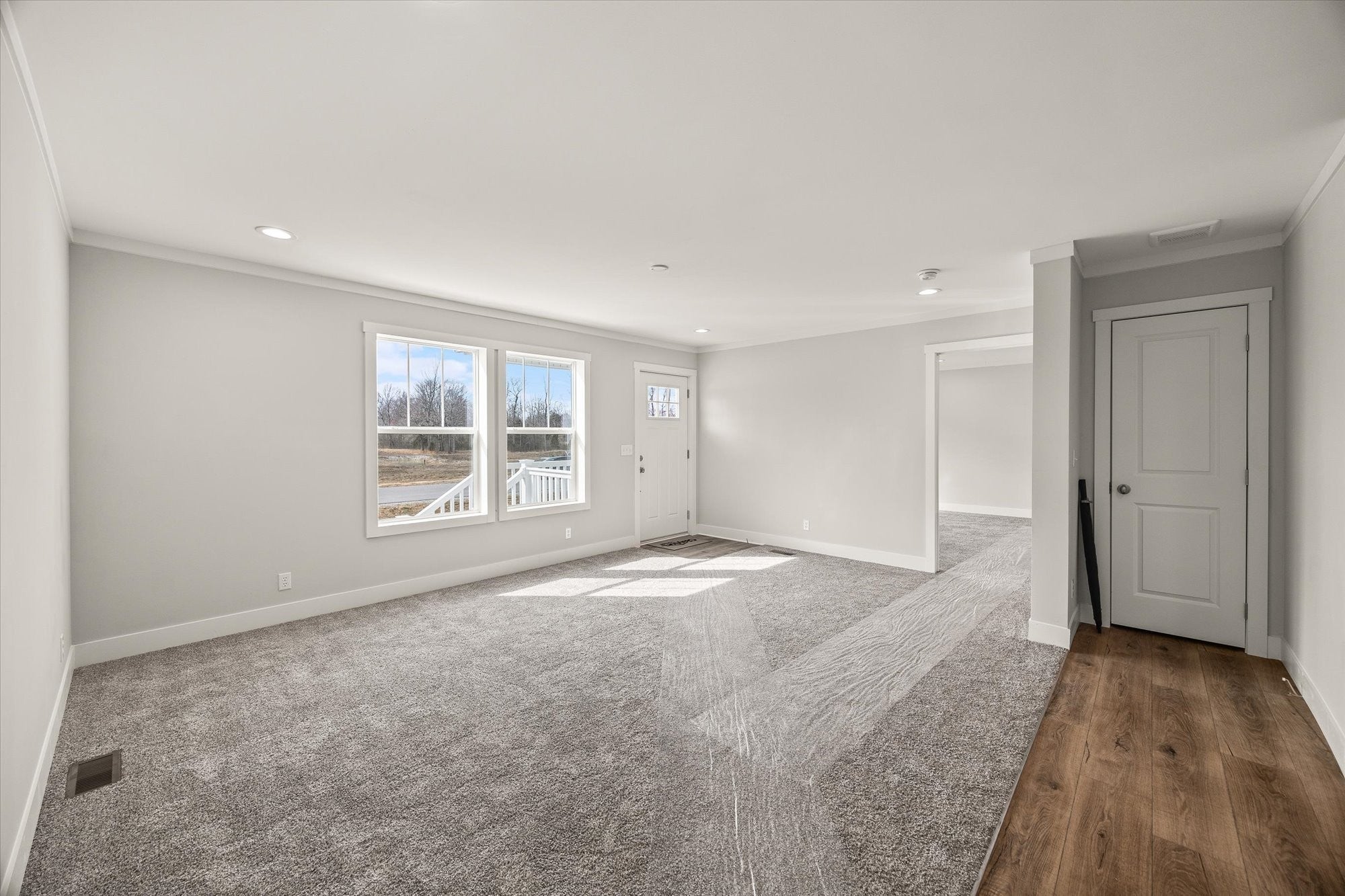 1670 Anna Maria Ln