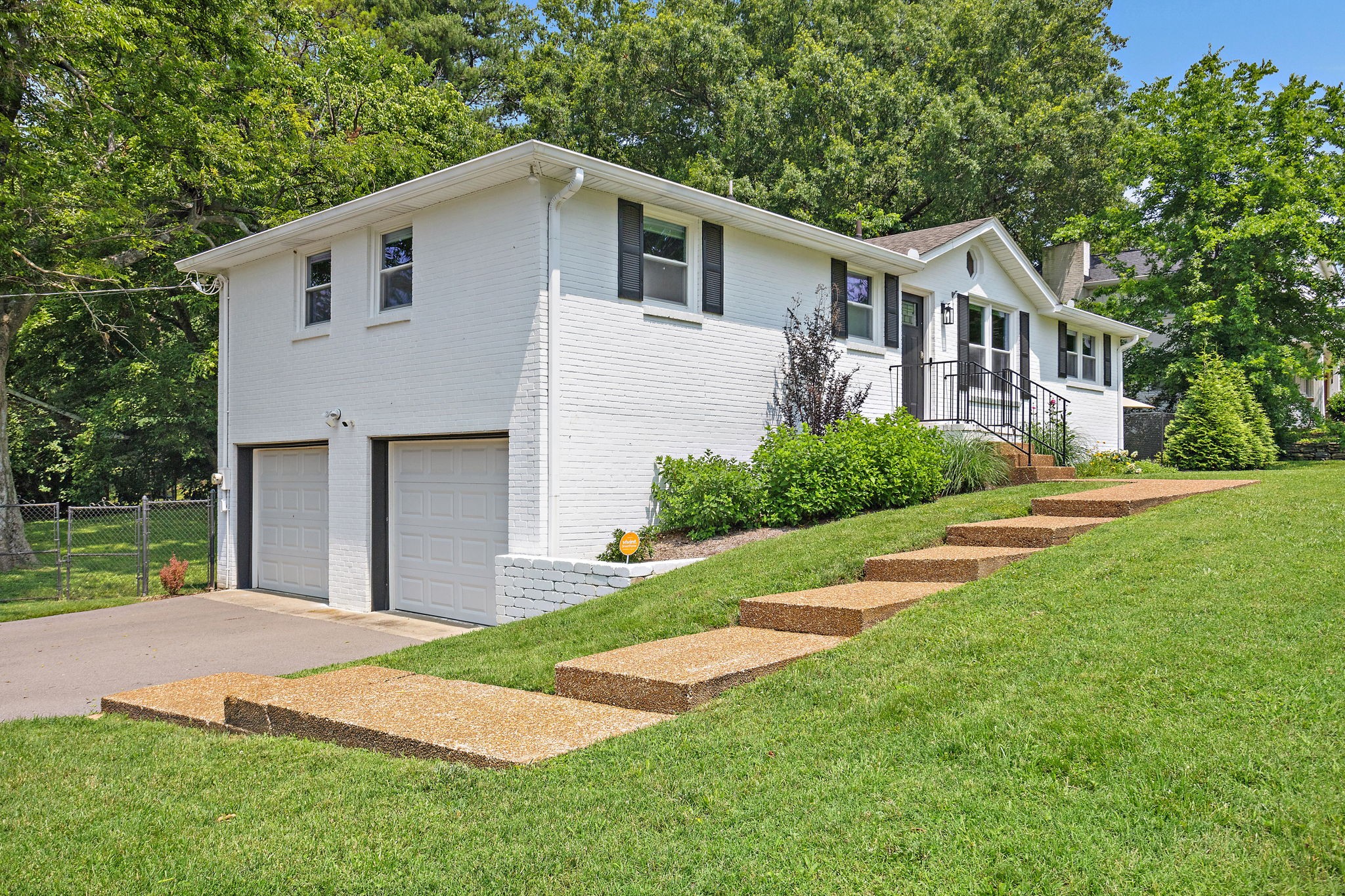 600 Huntington Pkwy