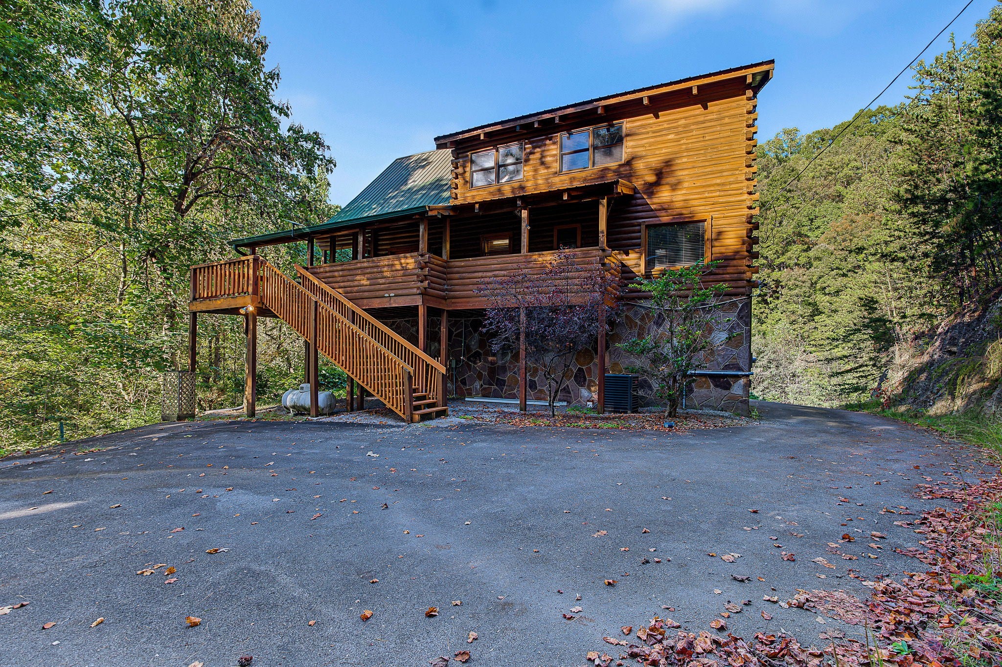 817 Boone Acres Ln
