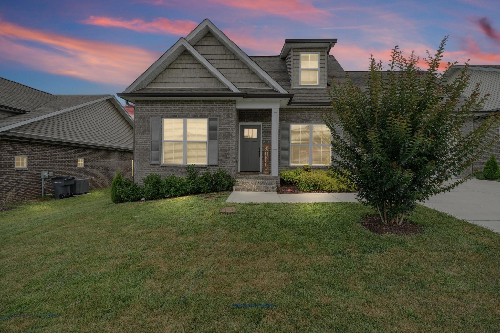 1405 Brook Hill Dr