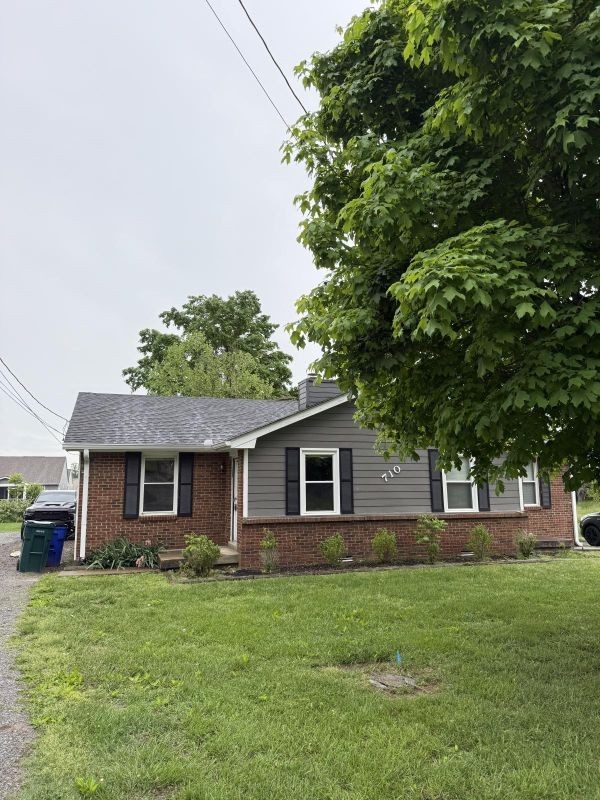 Photo 1 of 12 — 710 Calista Rd, White House, TN 37188